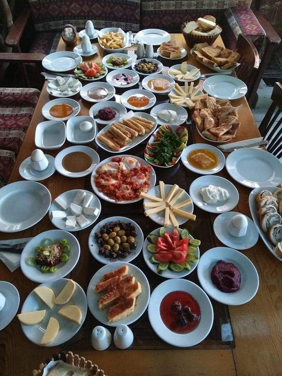 Breakfast meal, Haci Abdullahlar Konagi, Mudurnu