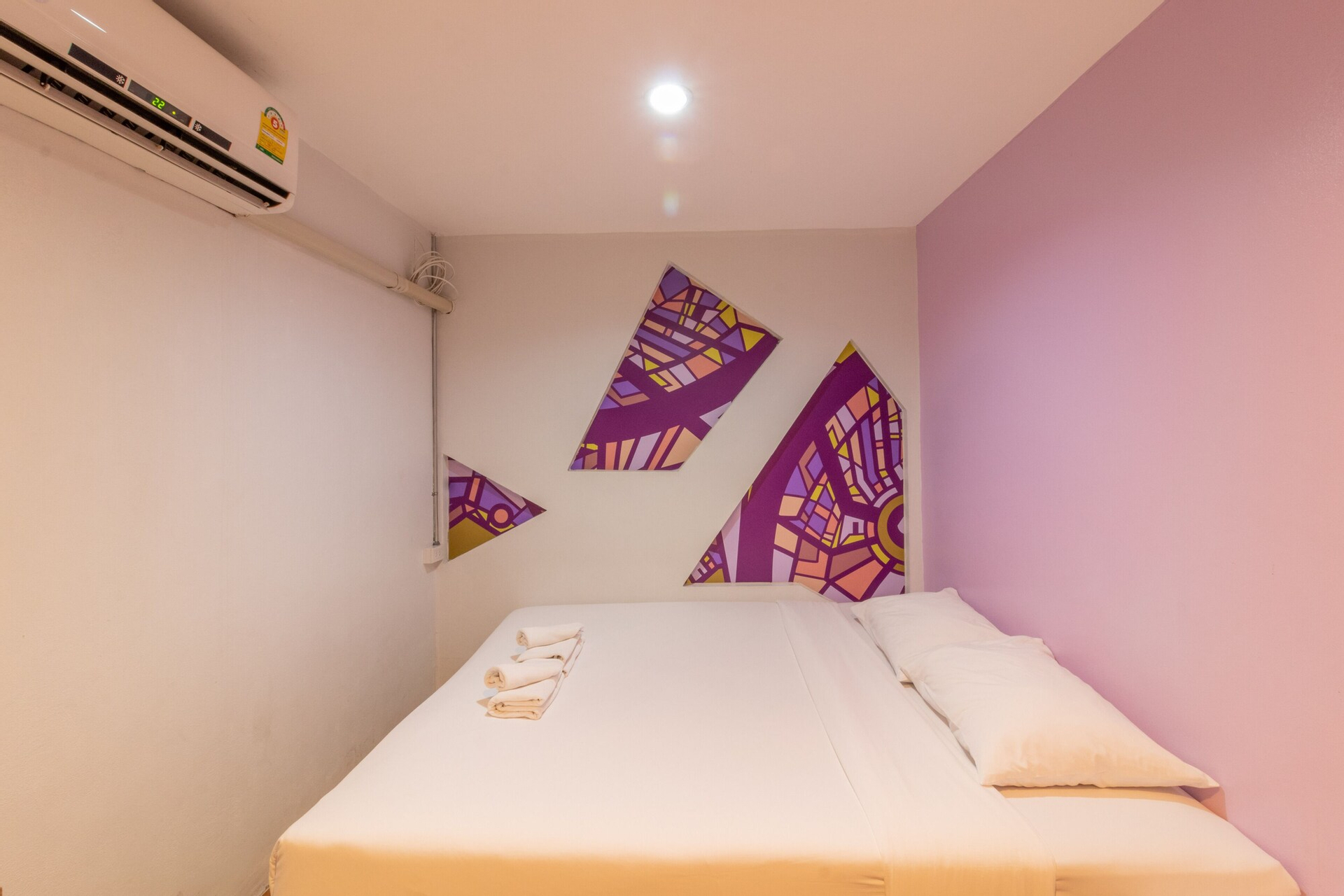 Bedroom 3, The 63 Bangkok Hotel, Wattana
