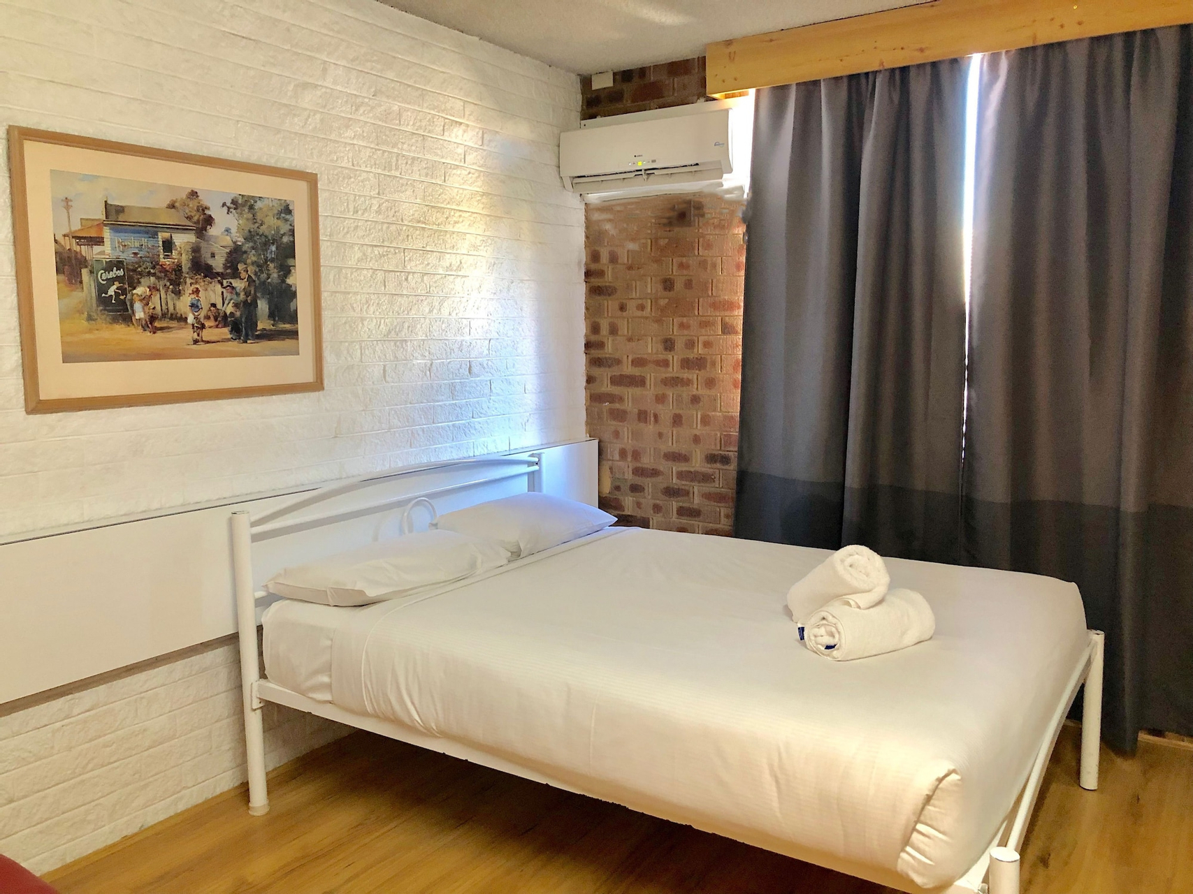 Bedroom 2, Marco Polo Motor Inn - Sydney, Ashfield