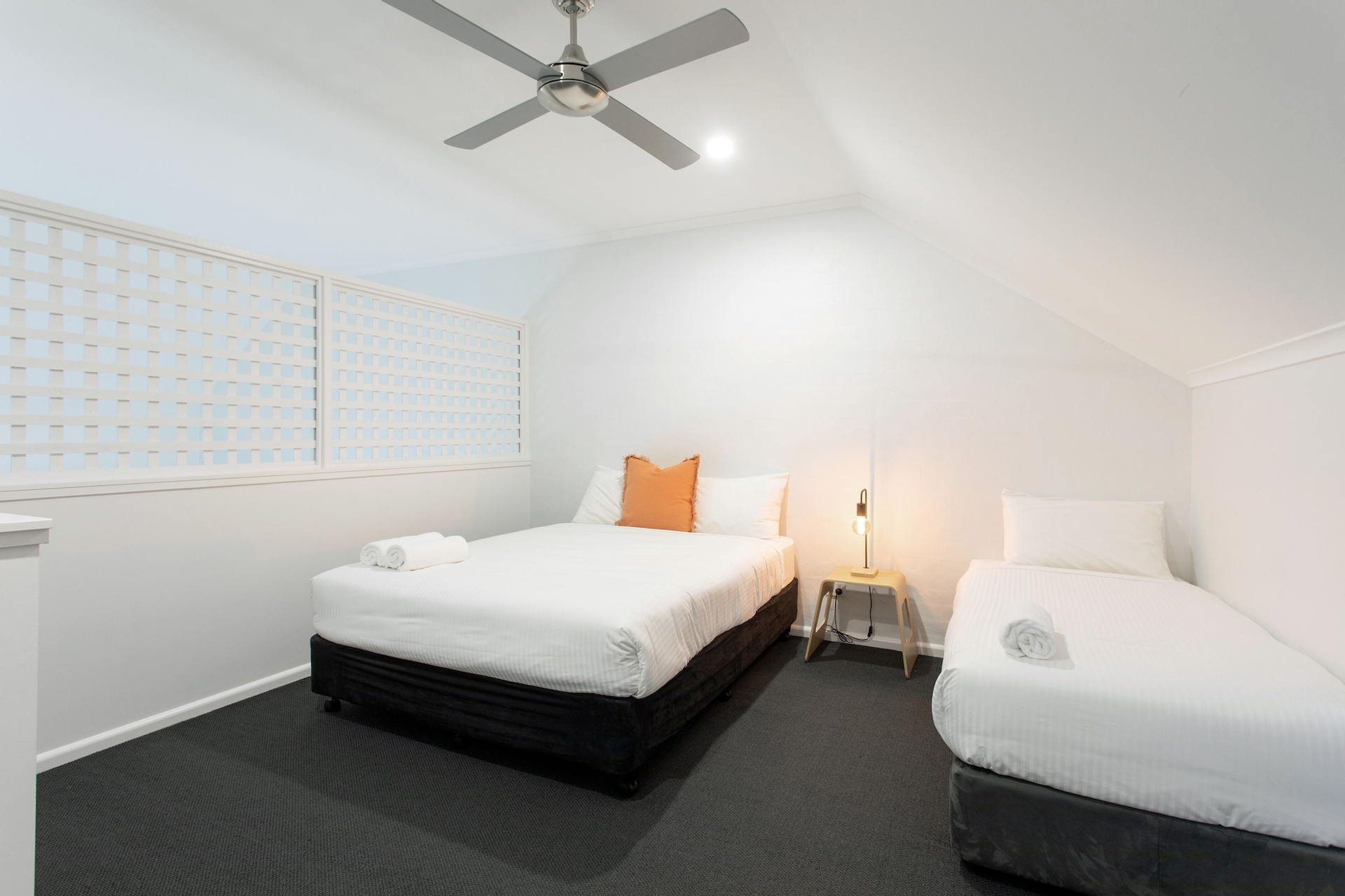 Bedroom 3, Mariners Cove at Paynesville Motel & Apartments, E. Gippsland - Bairnsdale