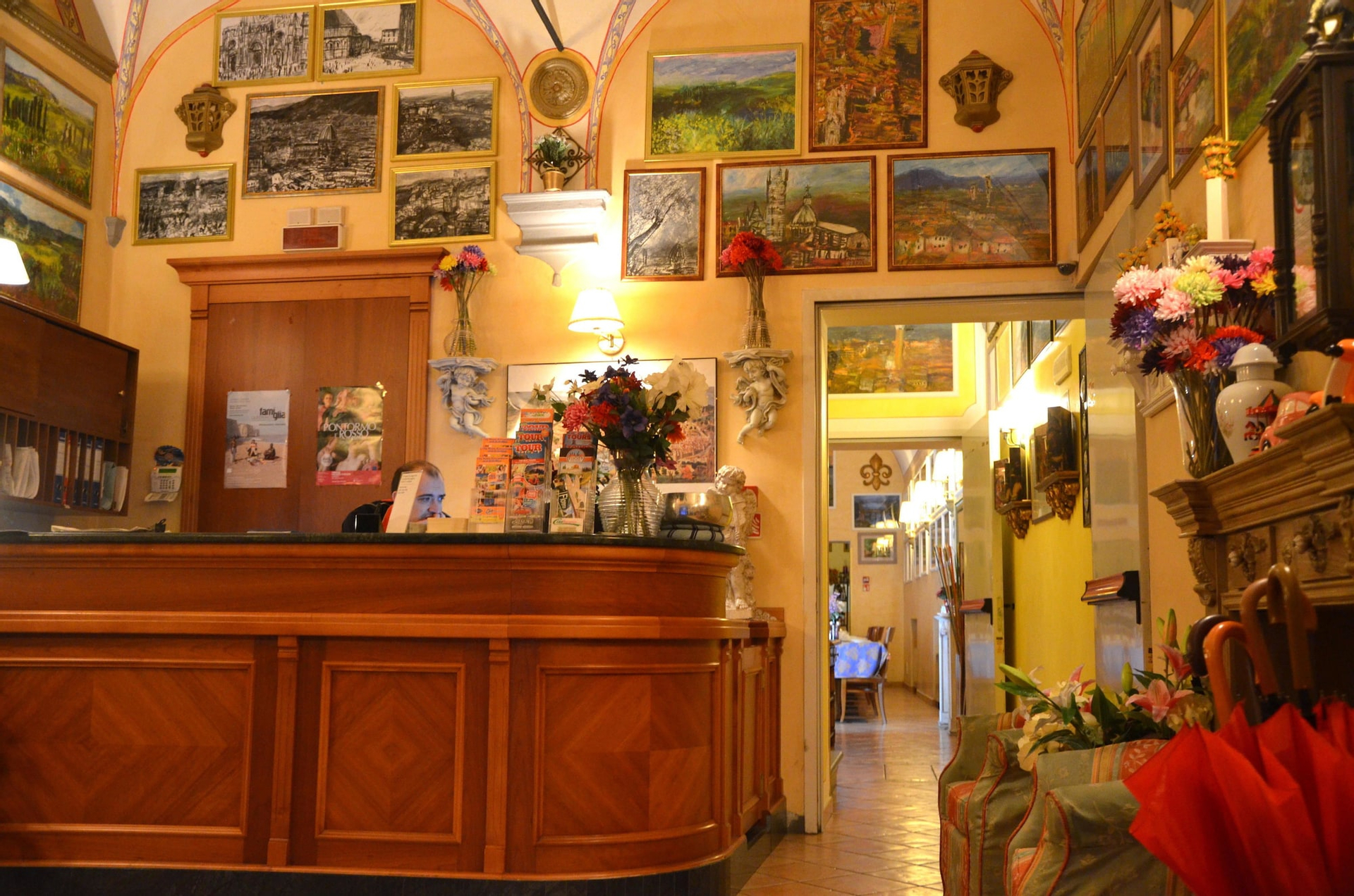 Public Area 2, Mia Cara, Florence