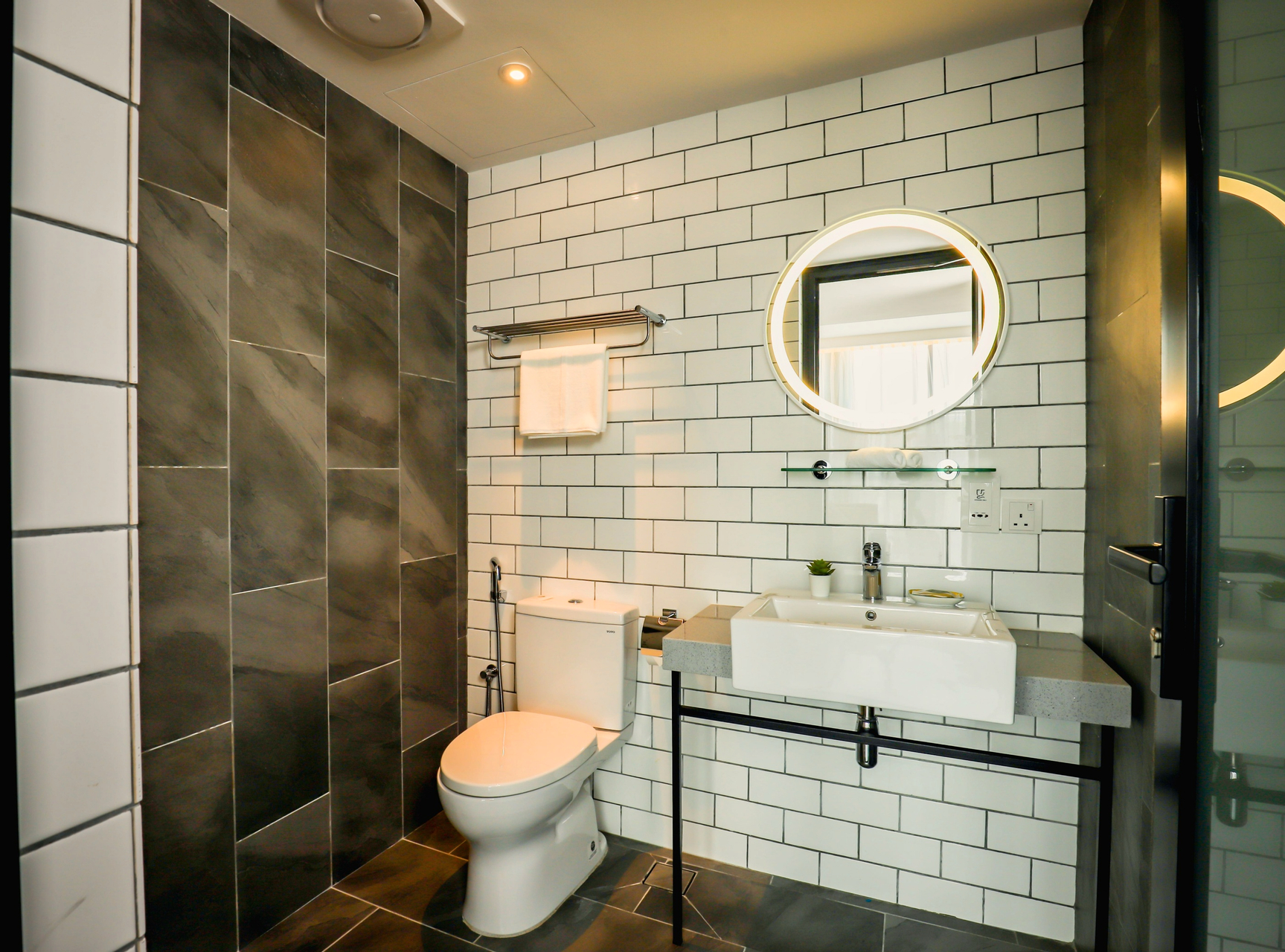 Bathroom 2