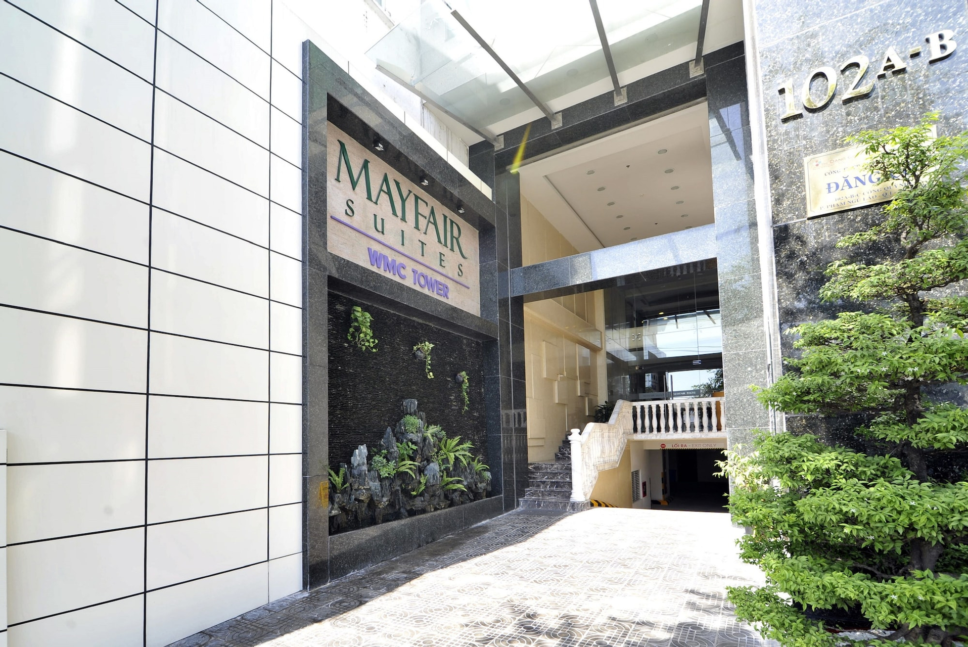 Mayfair Suites, Quận 1