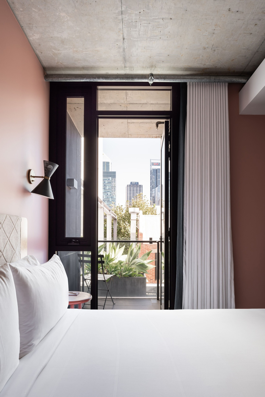 Bedroom 2, Alex Hotel, Perth