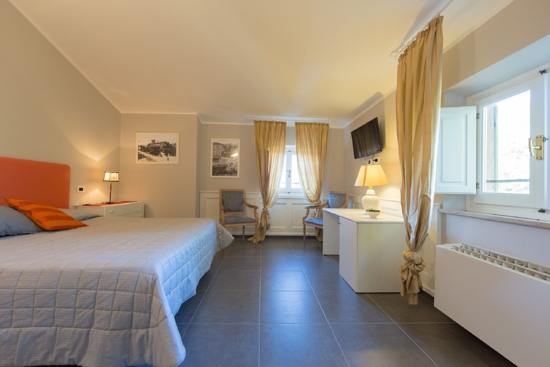 Room 5, Hotel Miro', Pistoia