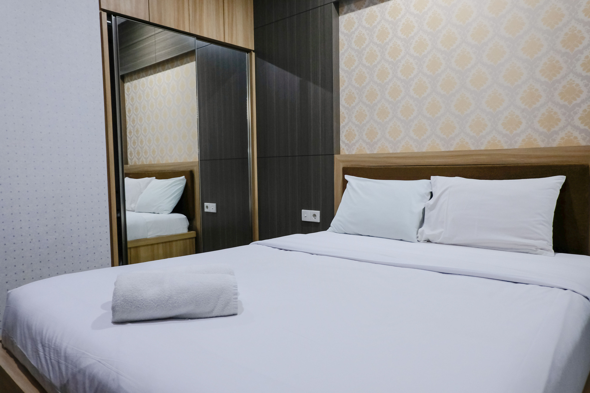 Best Location 2BR at Dago Butik Apartment By Travelio, Bandung
