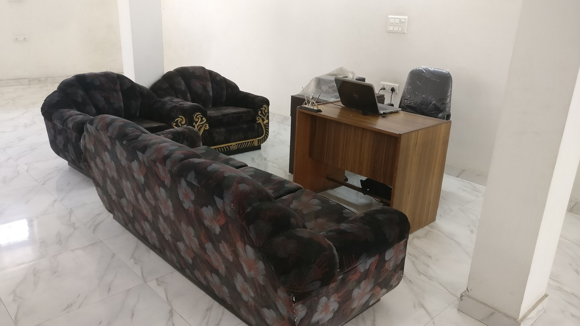 Reception hall 4, Comfort Stay, Faridabad