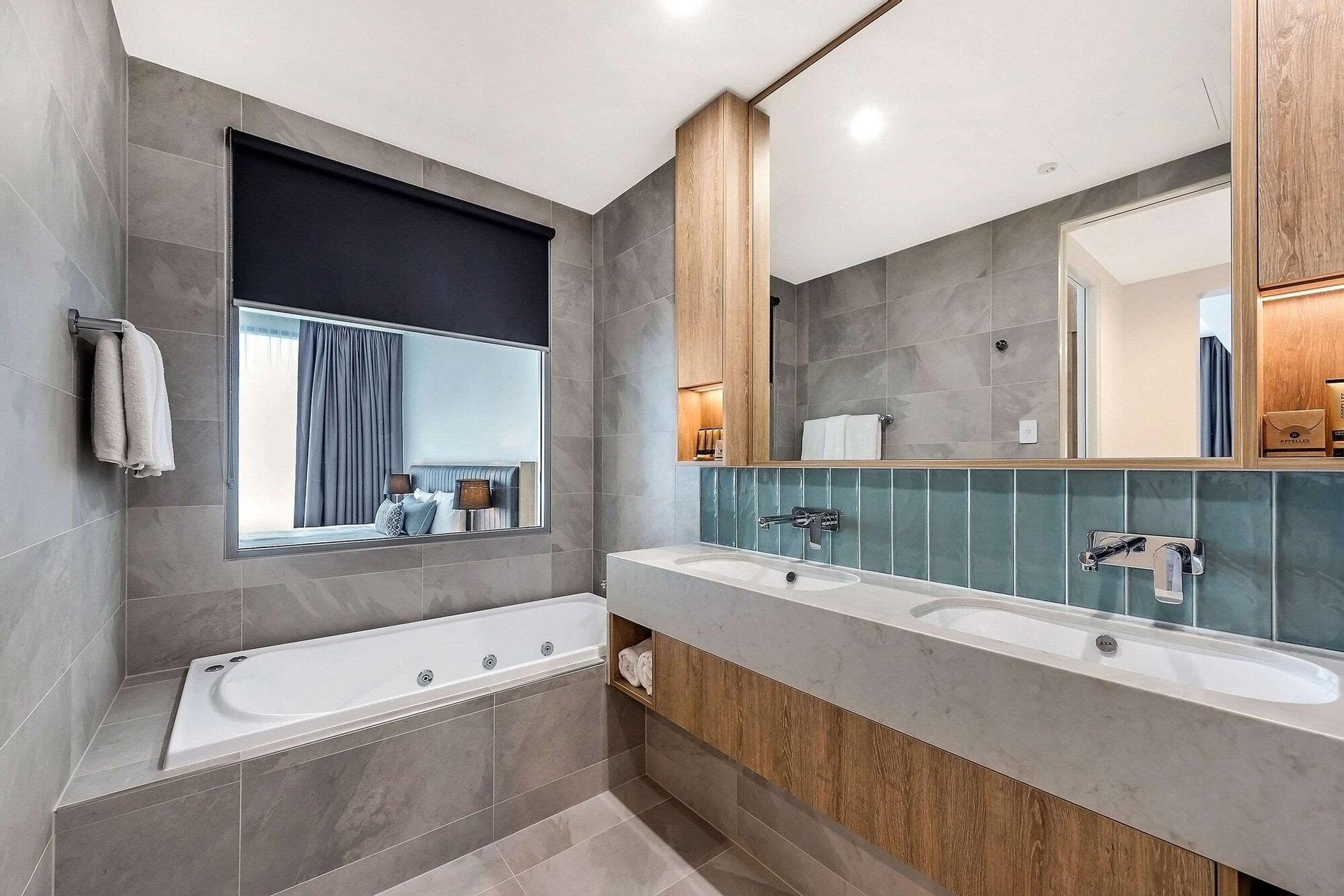 Bathroom 2, Ingot Hotel Perth, Ascend Hotel Collection, Belmont