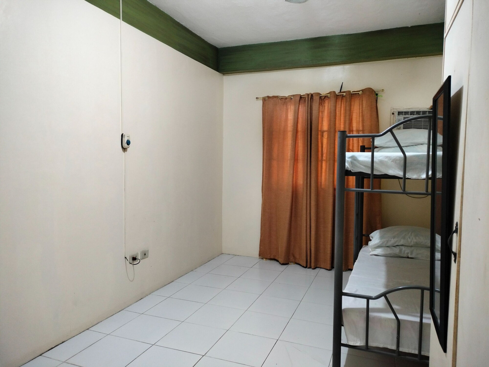 Bedroom 3, OYO 800 Ddd Habitat Dormtel Bacolod, Bacolod City