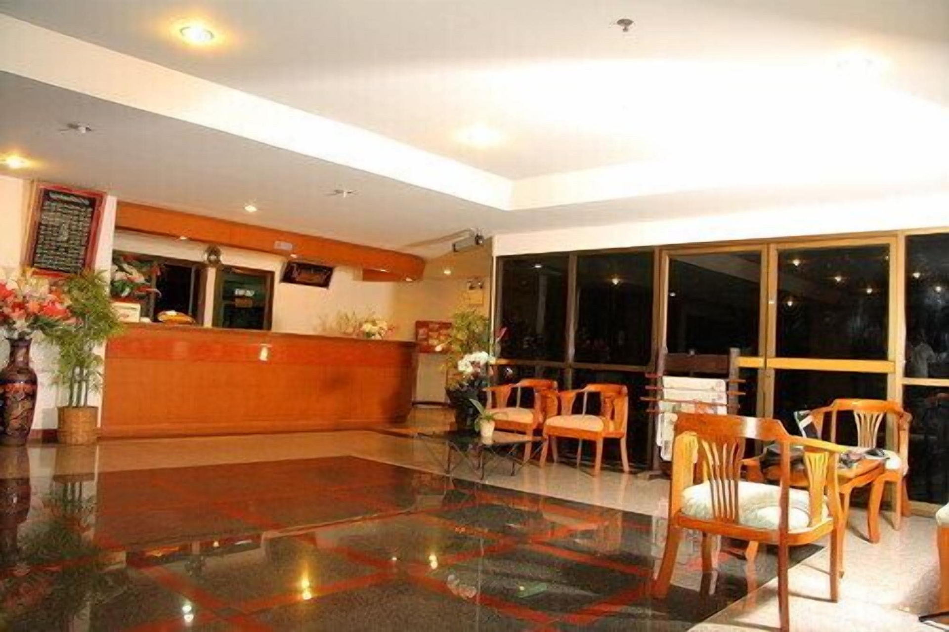 Public Area, JS TOWER SERVICE APARTMENT, Phra Khanong