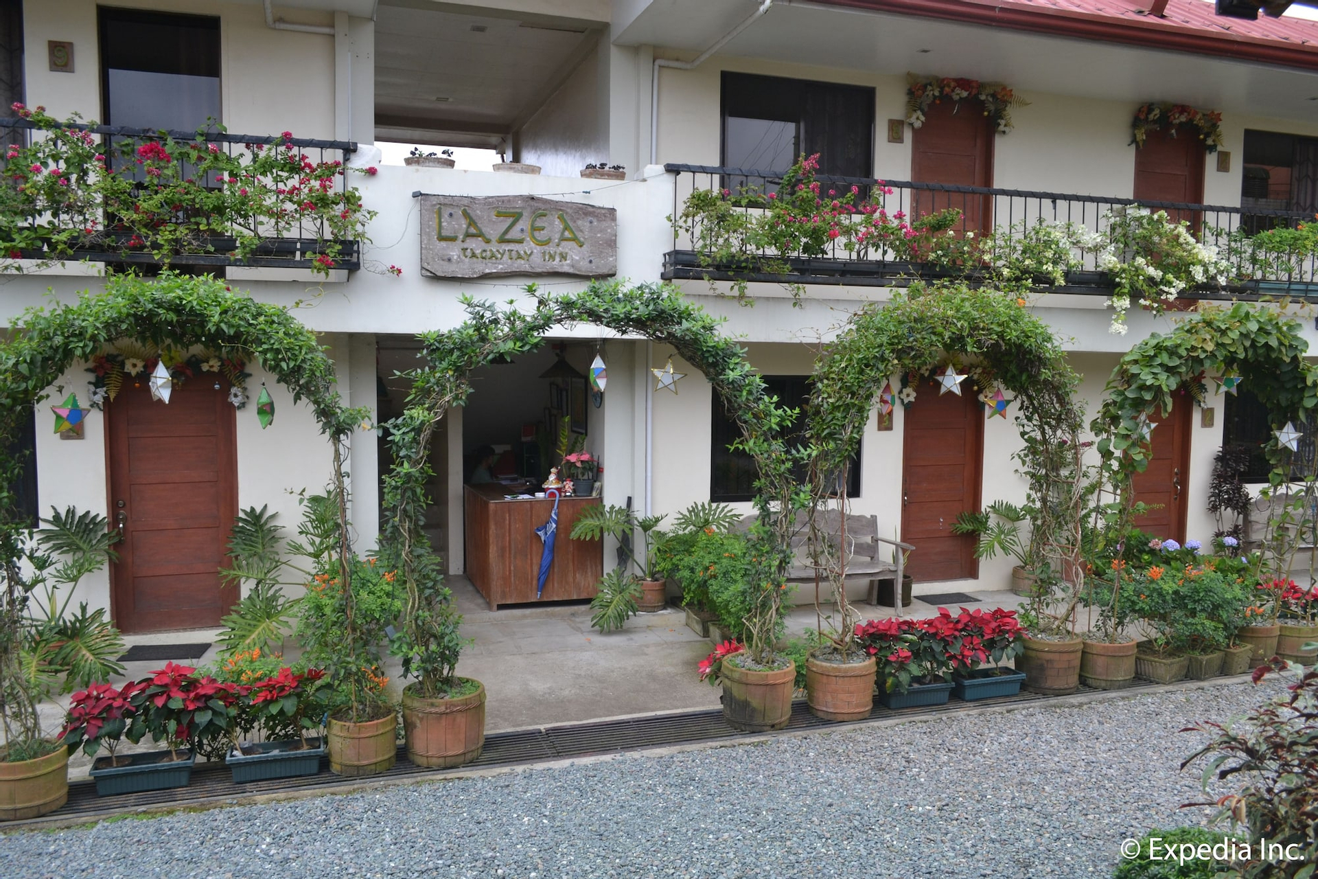Exterior 2, Lazea Tagaytay Inn, Tagaytay City