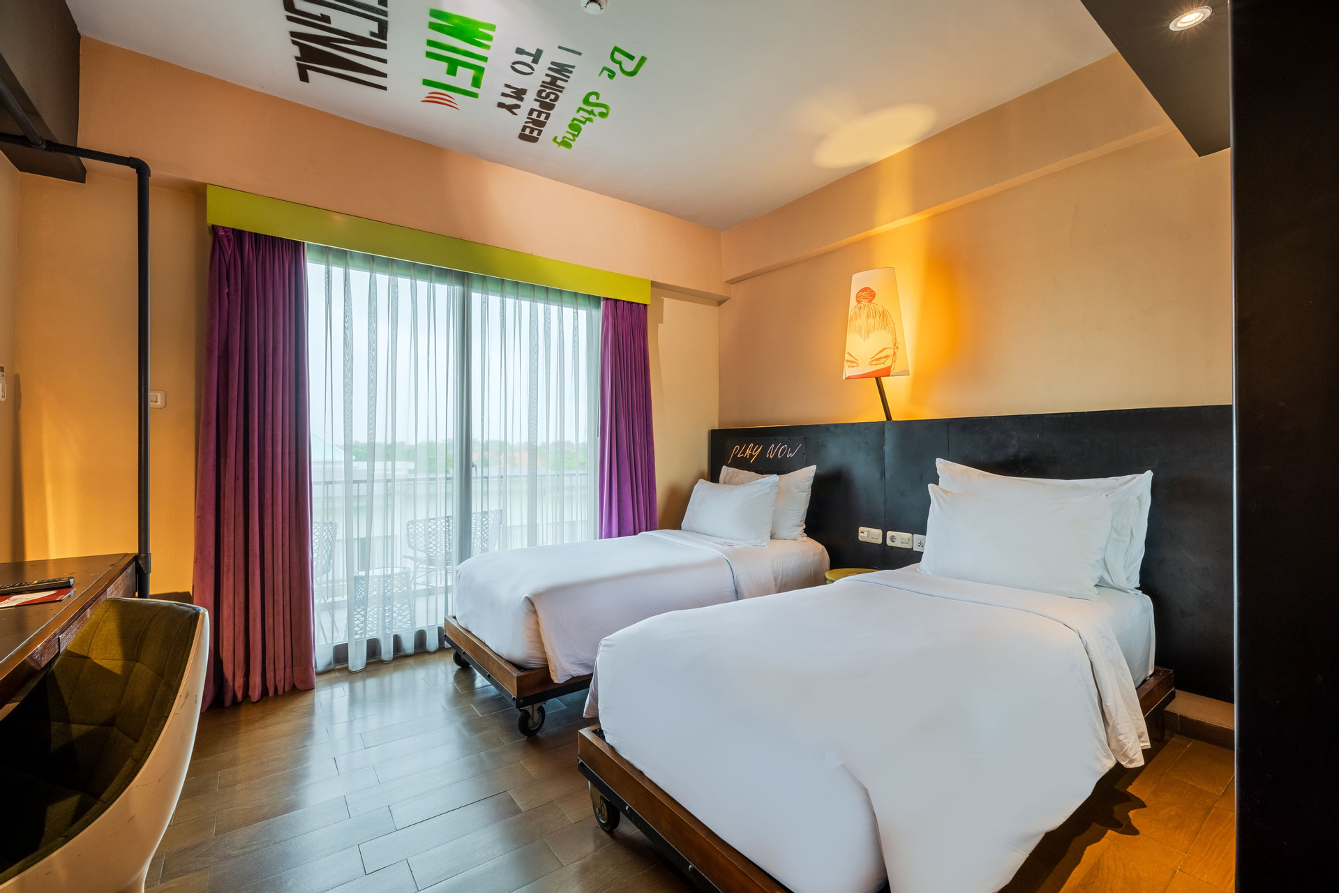 Room 9