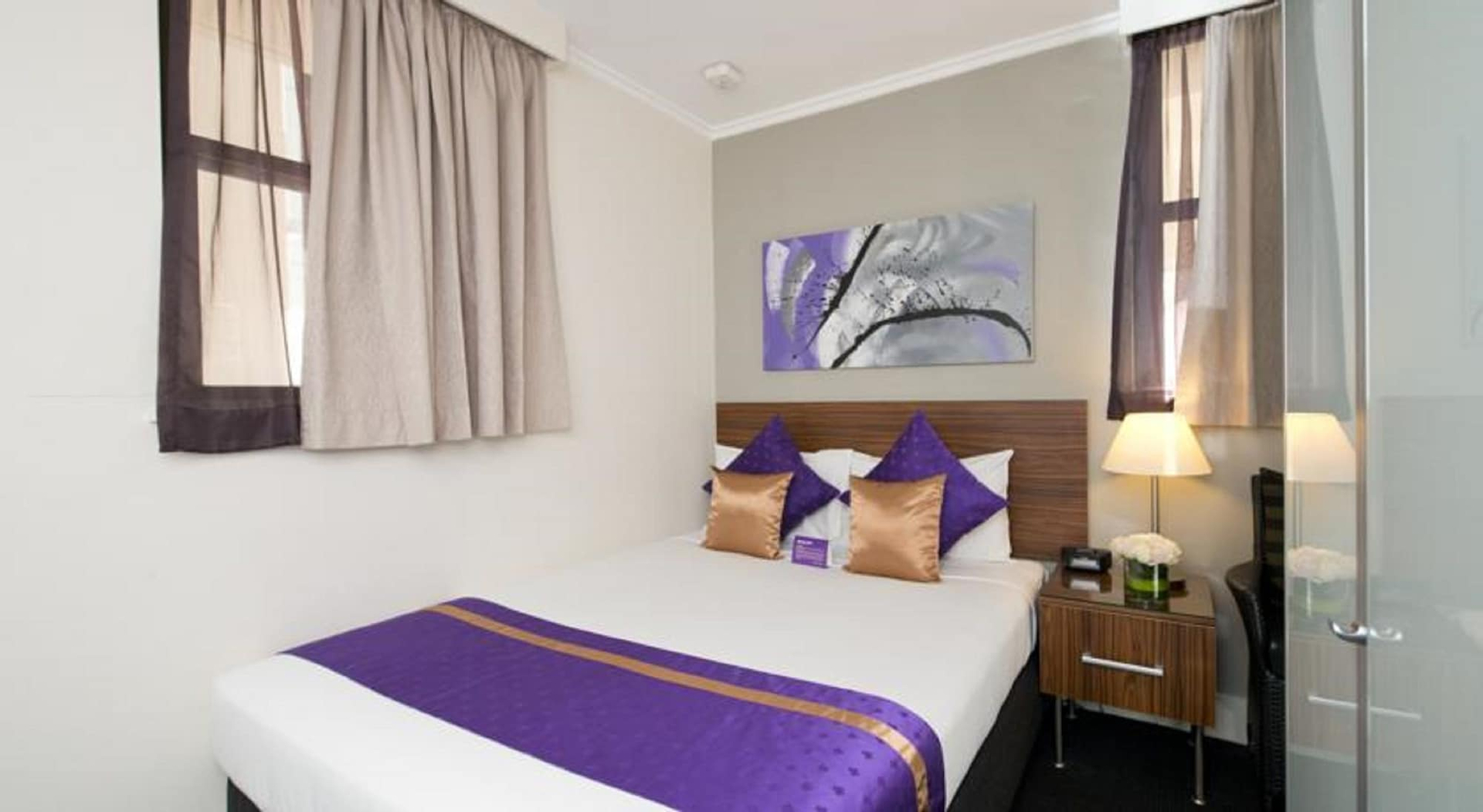 Bedroom 3, Park Regis City Centre, Sydney