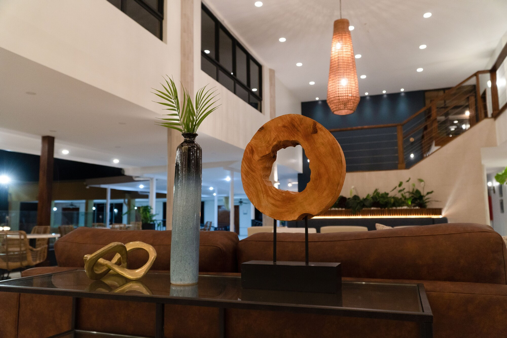 Cara Suites Hotel and Conference Centre, 