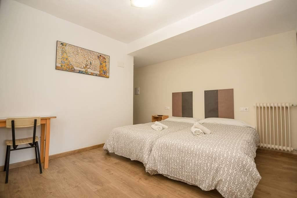 Room 1, Hostal Ávila, Zaragoza