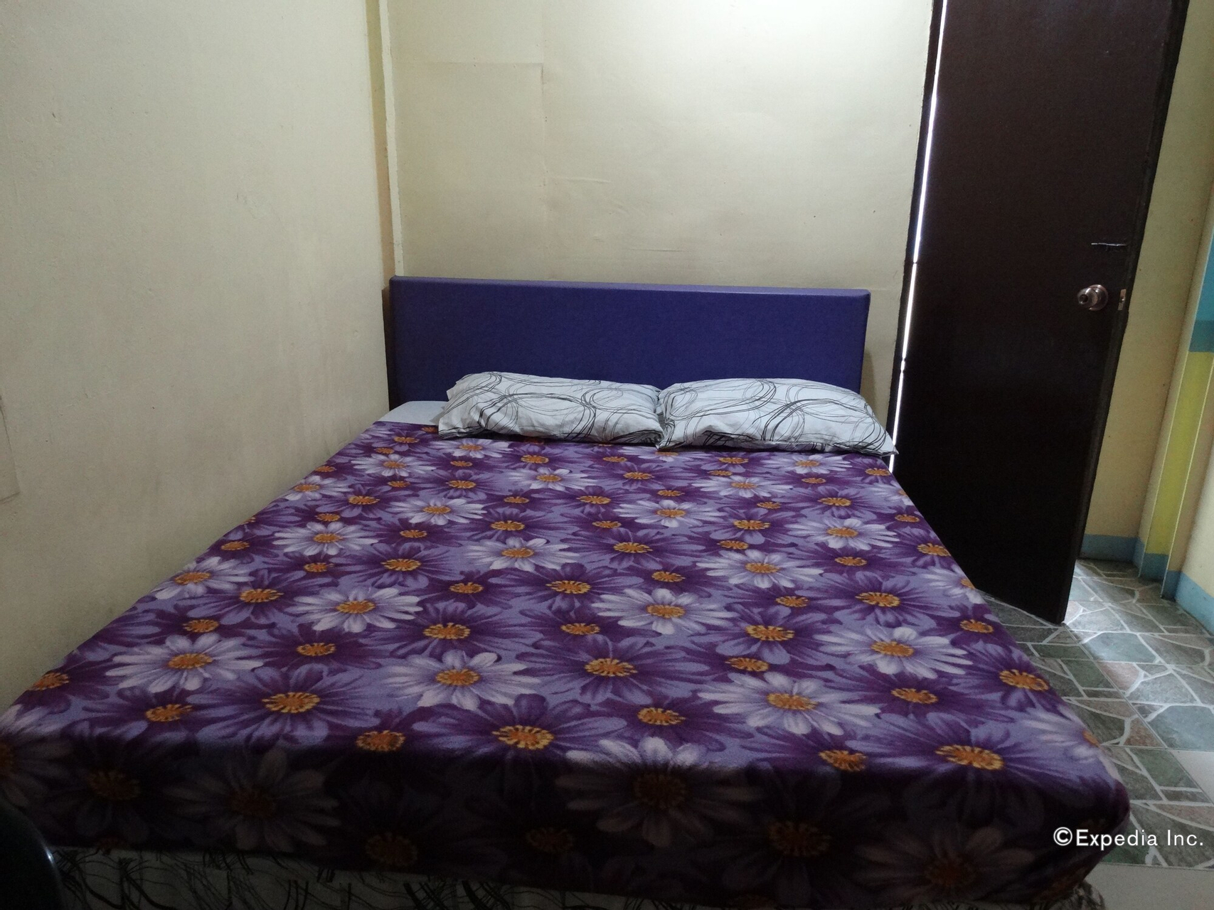 Bedroom 2, Quoyas Inn, Davao City