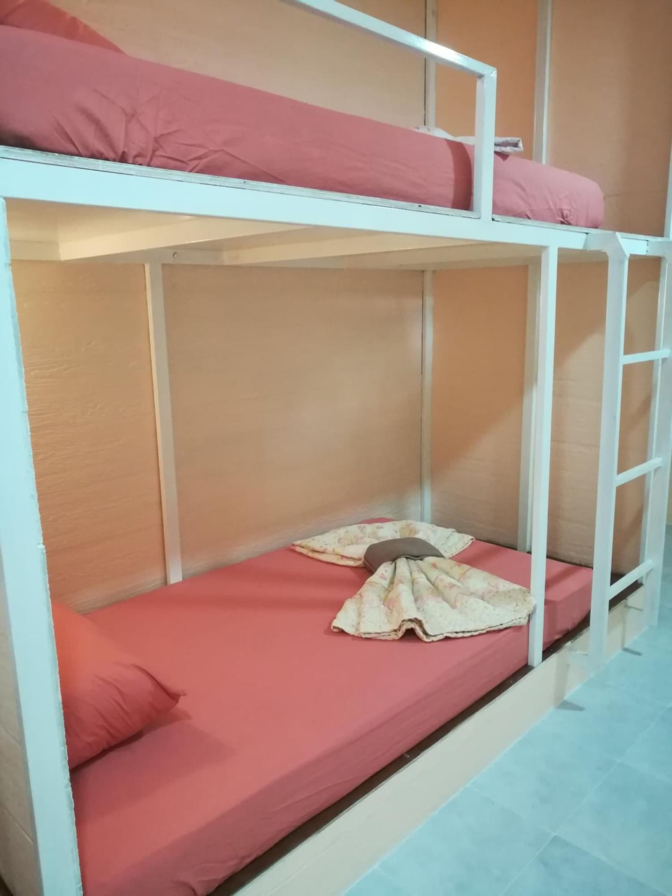 Room 5, Koh Mook Hostel, Kantrang