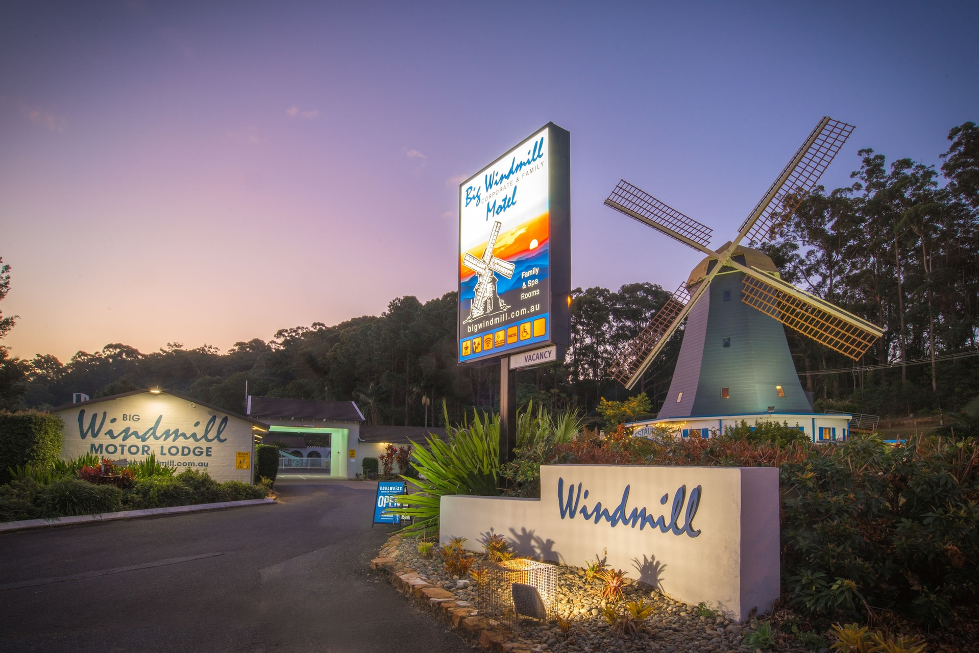 The Big Windmill, Coffs Harbour - Pt A