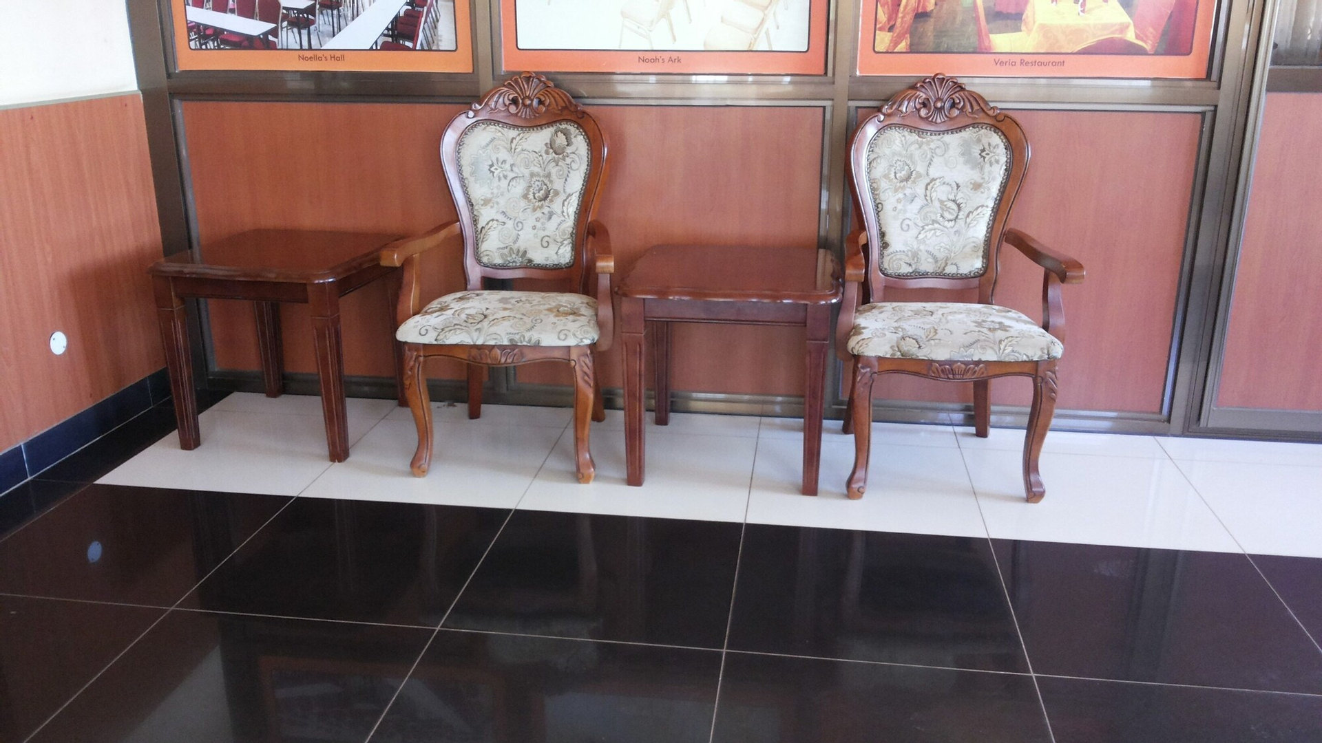 Lobby sitting area, Zawadi Hotel, East Moyo