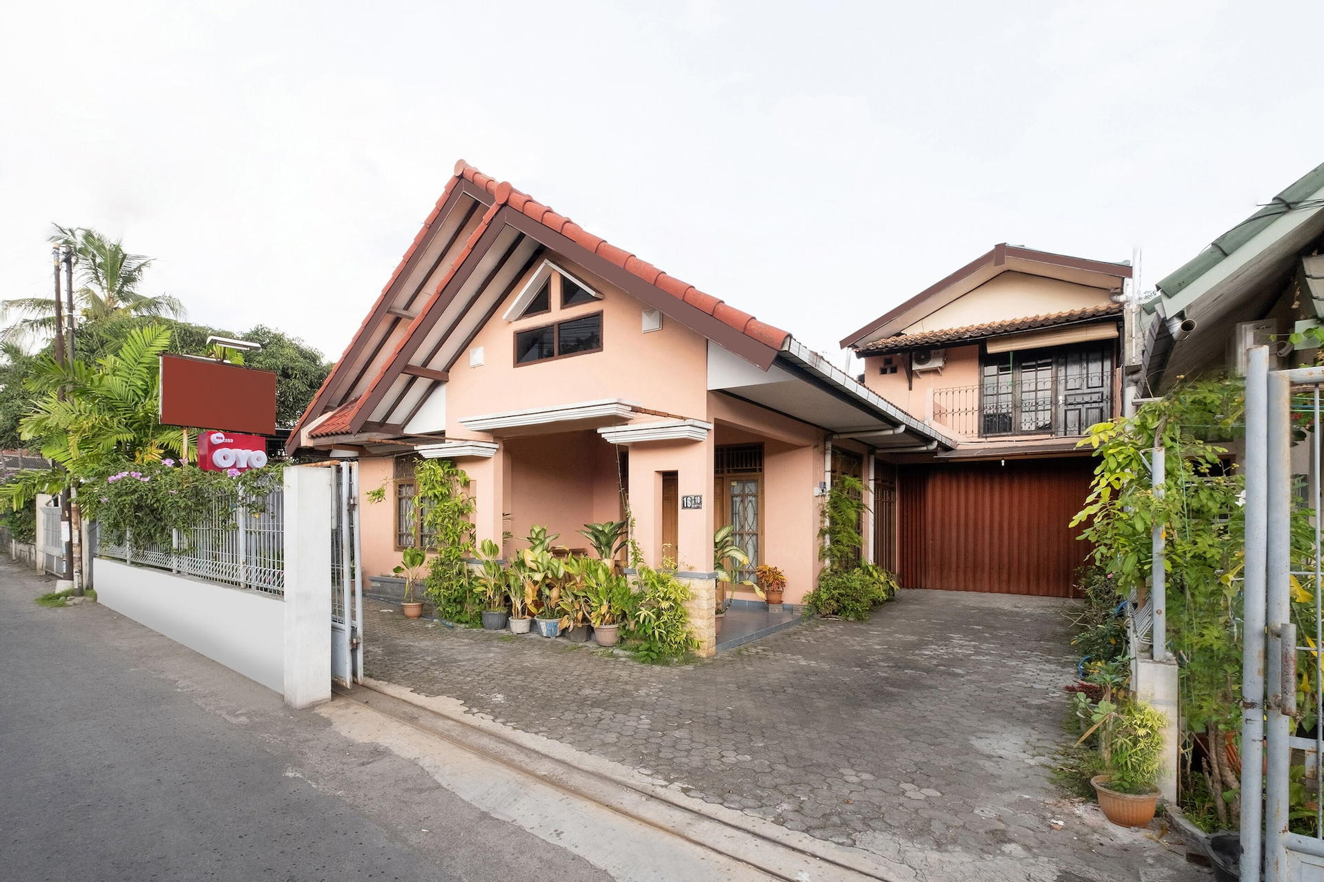 Exterior & Views 2, OYO 2889 Abel Homestay (tutup sementara), Sleman