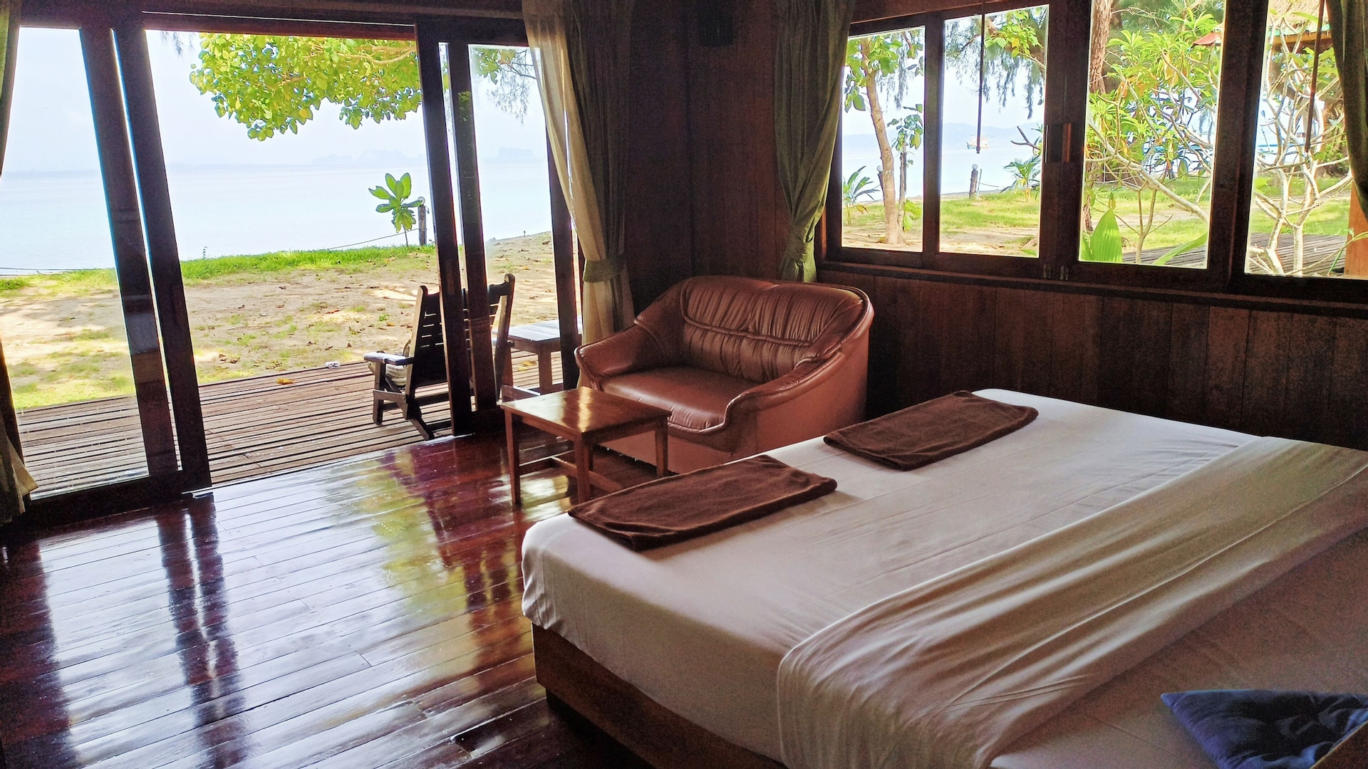 Kradan Beach Resort, Kantrang