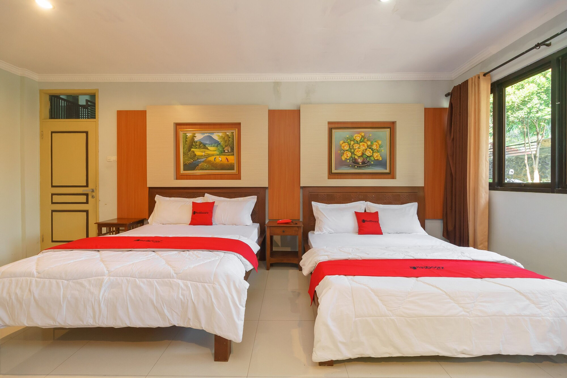 Bedroom 3, RedDoorz Resort Premium @ Sangkan Hurip Kuningan, Kuningan