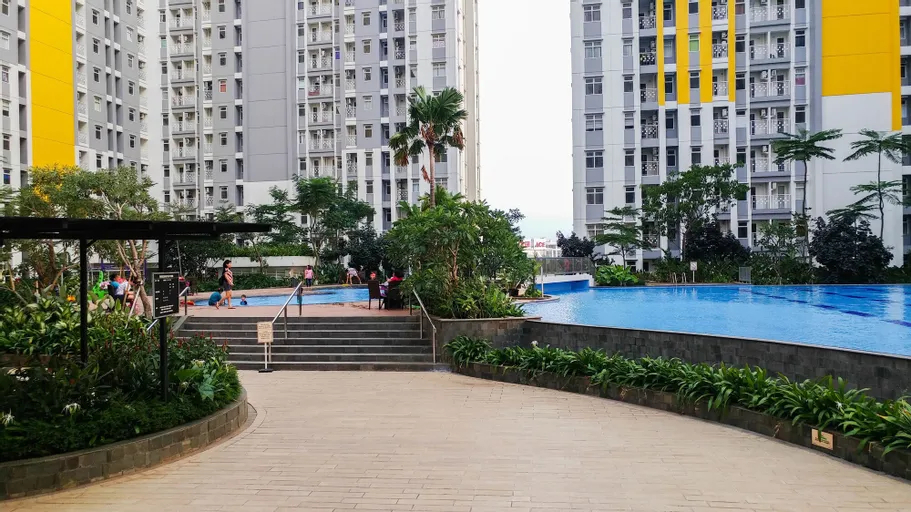 Springlake Summarecon by Delfa Room, Bekasi