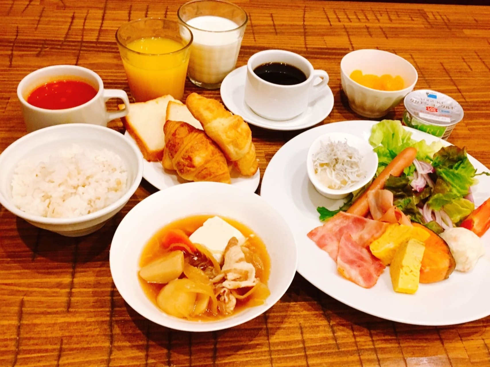 Food & Drinks