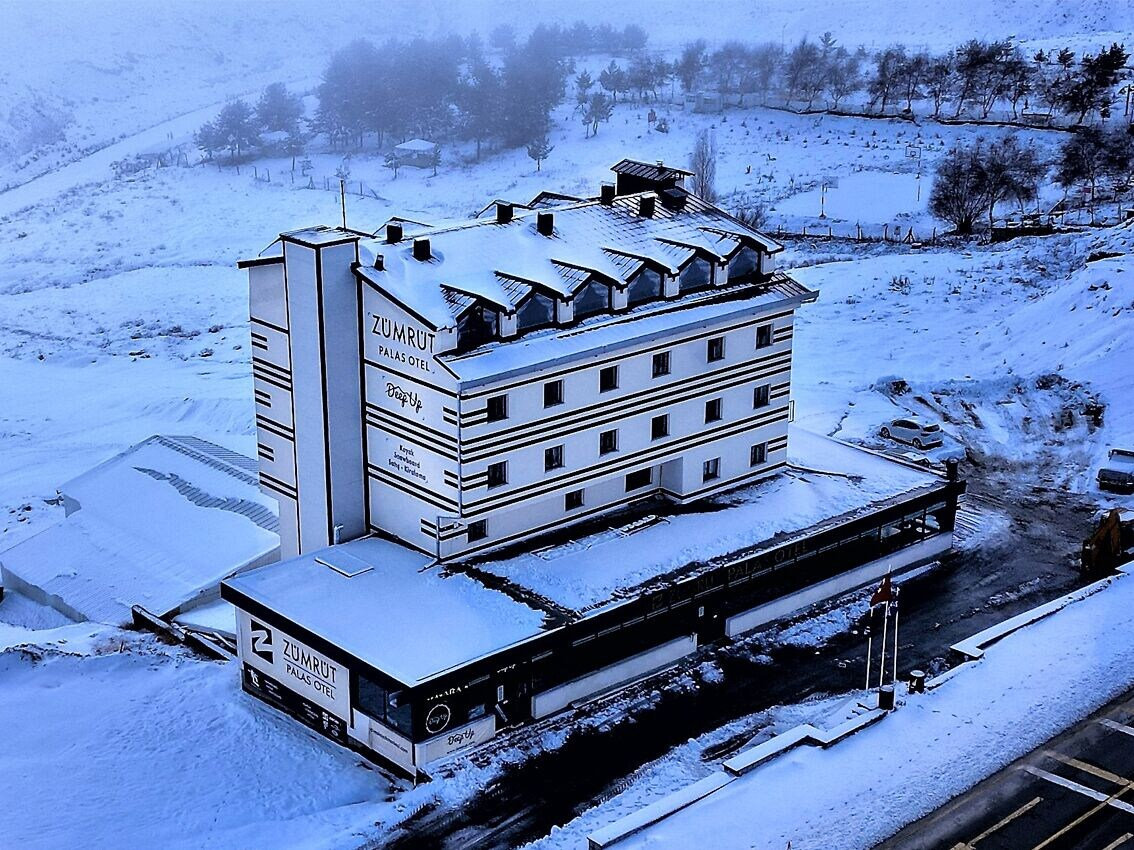 Zumrut Palas Hotel, Develi