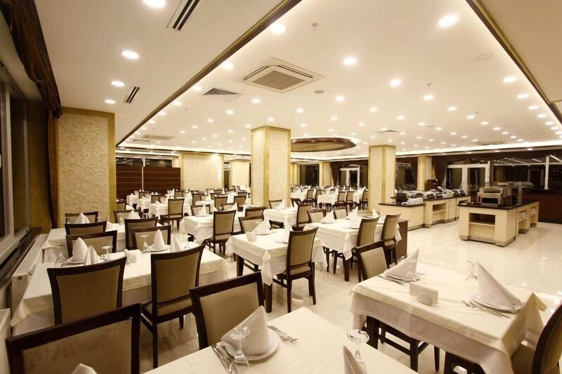 Food & Drinks 5, Soylu Hotel, Merkez