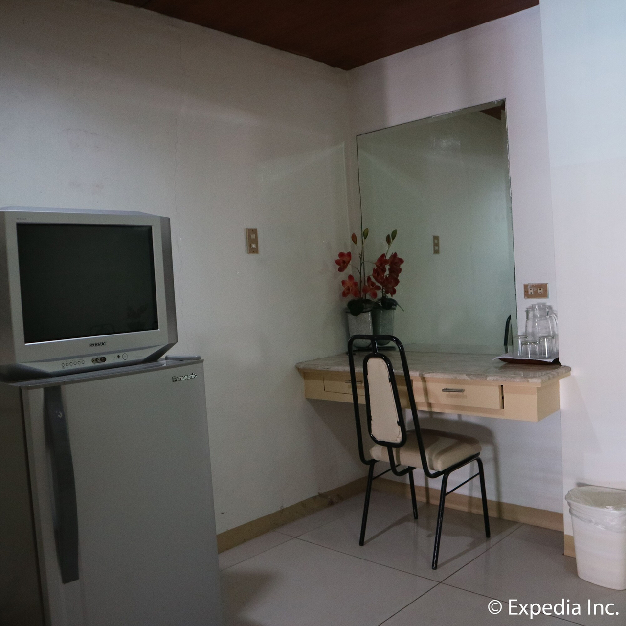 Room amenity 3, City of Springs Hotel, Los Baños