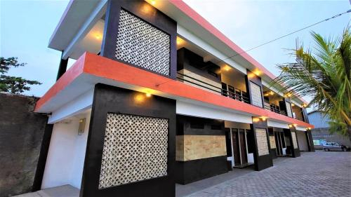 Exterior & Views 1, Chotin Hotel, Kudus