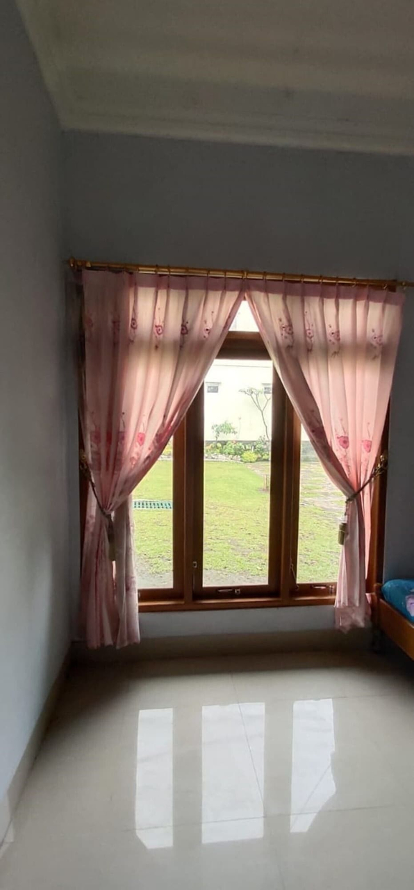 Room 2, Wahyu Utomo Syariah, Karanganyar