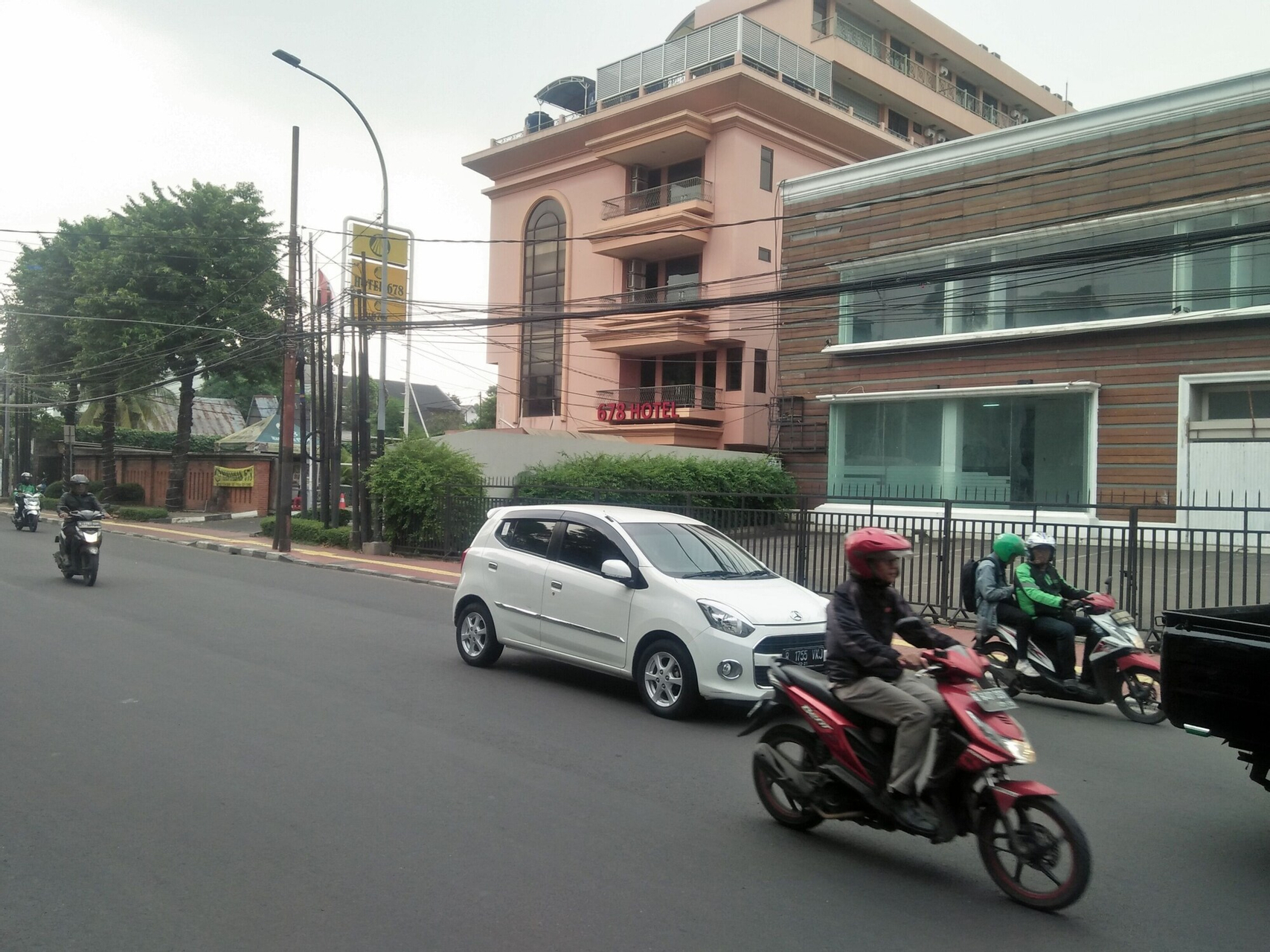 Exterior & Views 2, Hotel 678 Kemang, Jakarta Selatan