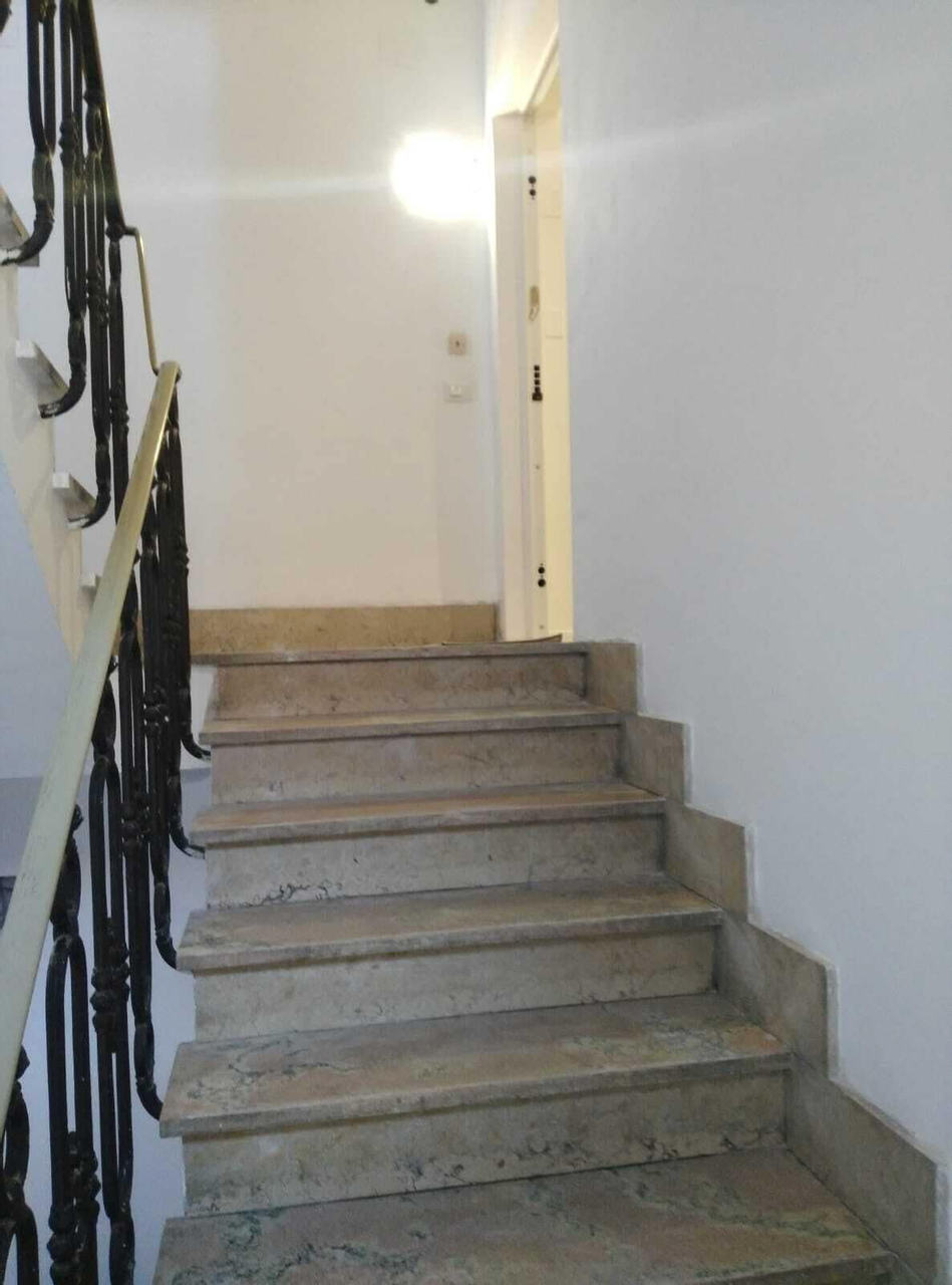 Staircase, Alloggio Urbano - Centro Storico, Terni
