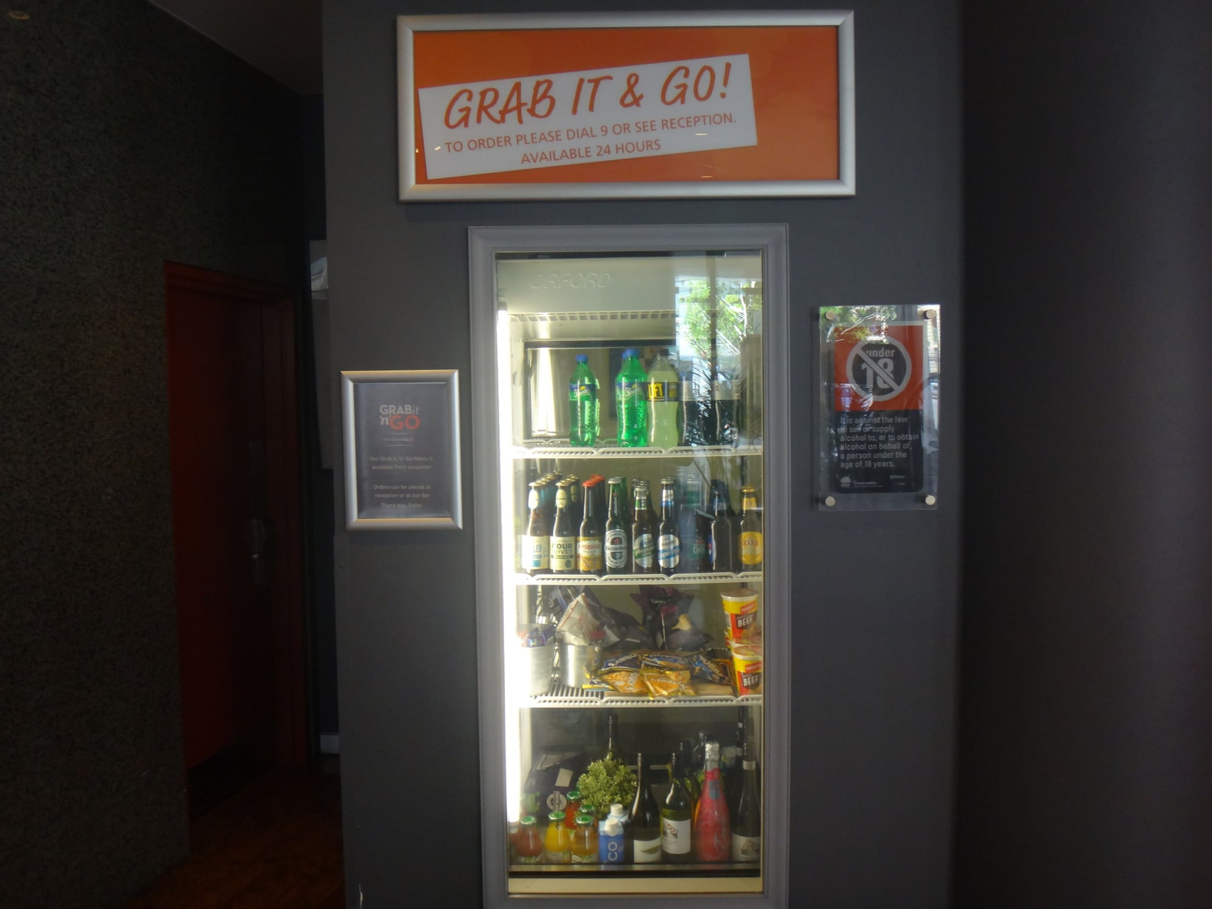 Food & Drinks