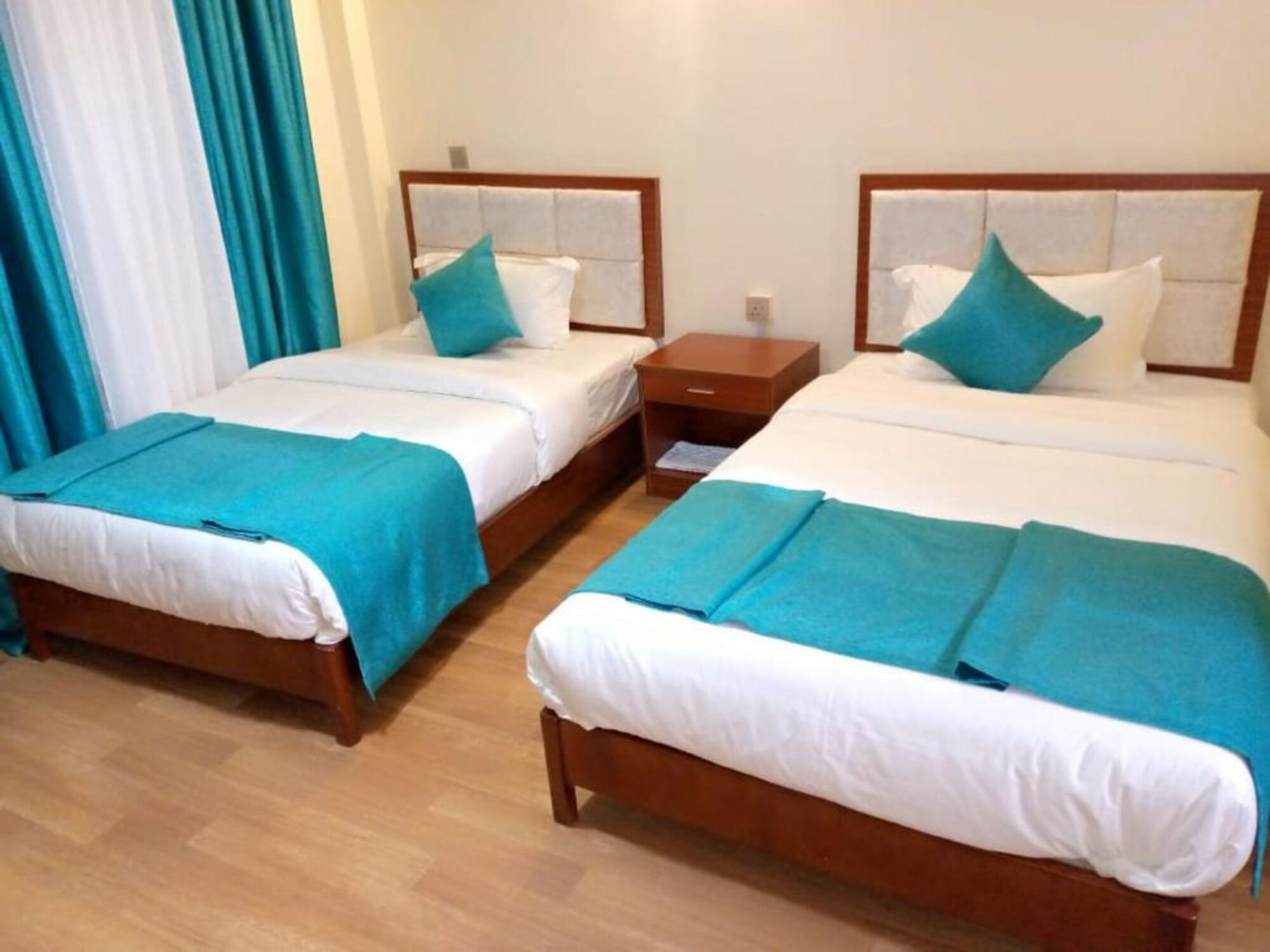 The Gific Hotel, Saboti