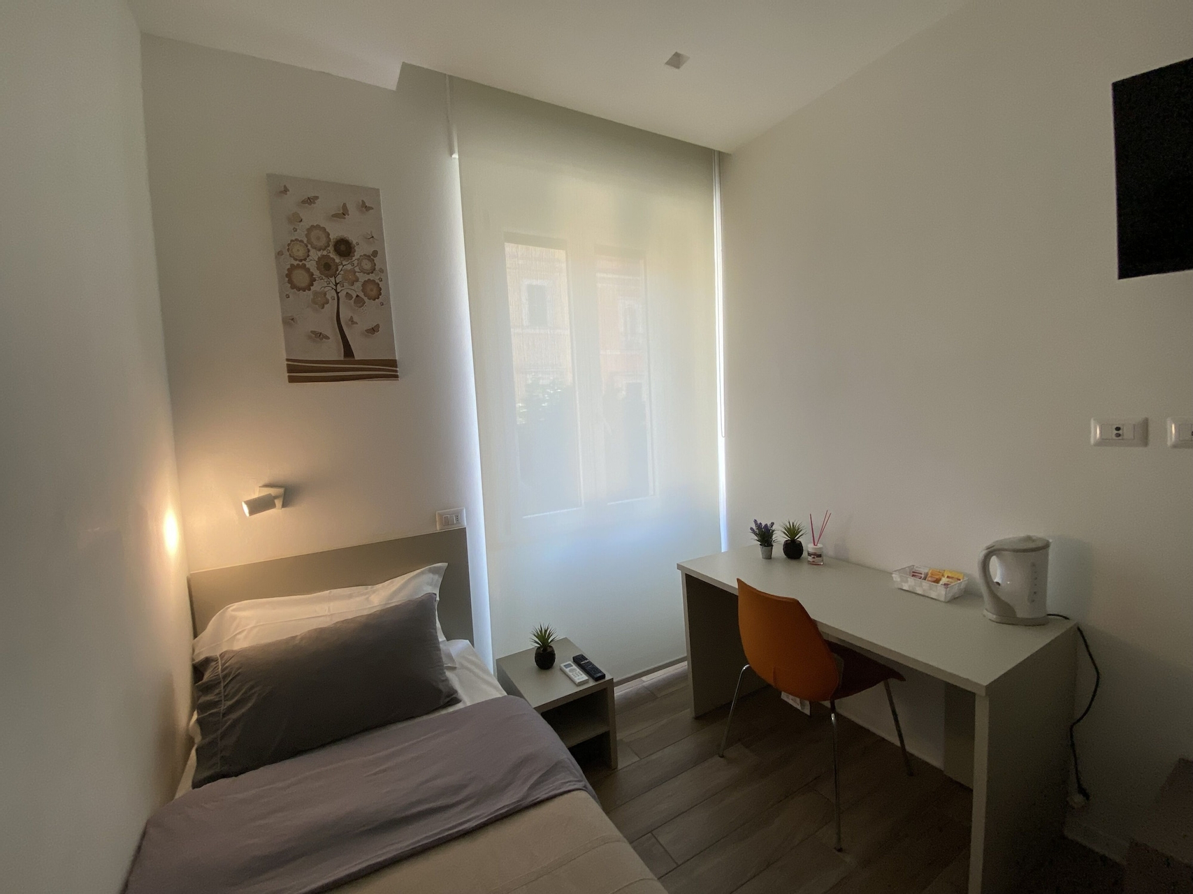 Room 2, Alloggio Urbano - Centro Storico, Terni
