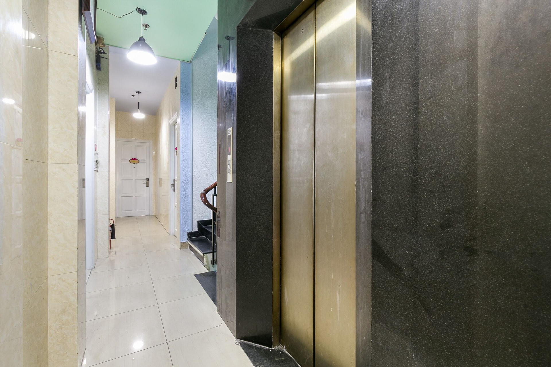 Hallway, Nhat Hoang Hotel, Quận 4