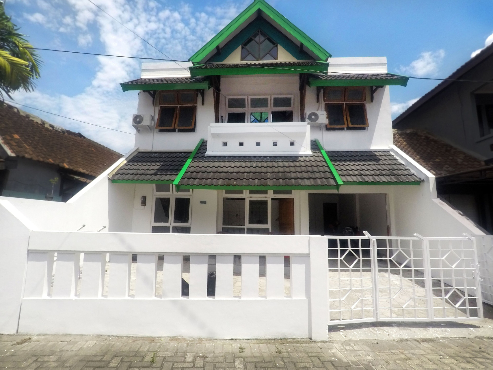 Homestay Jogja 4 Kamar Tidur Full AC Seputaran Umbulharjo dekat Gembira Loka, Yogyakarta