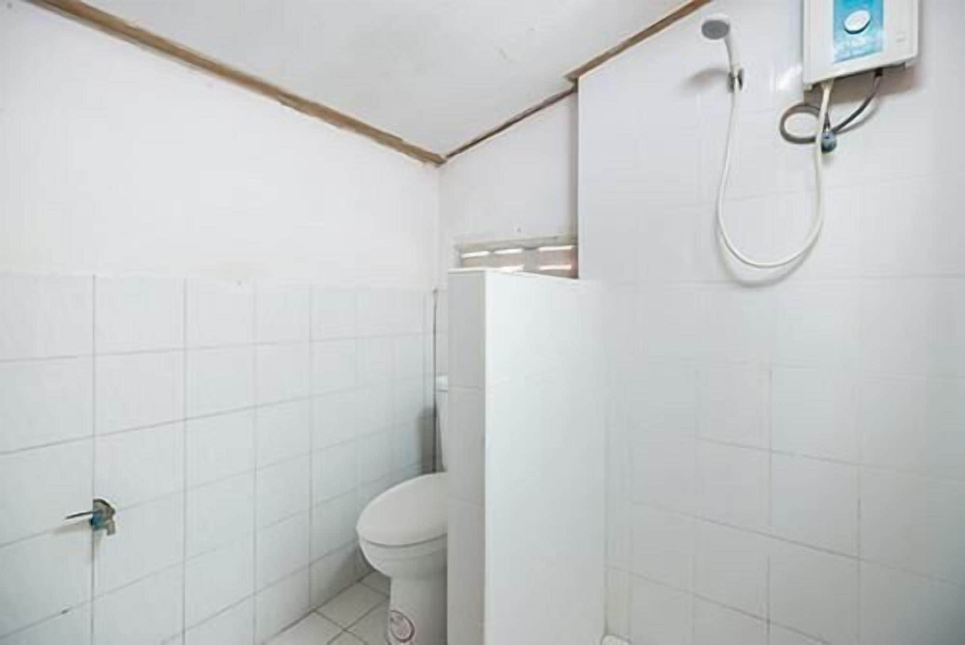 Bathroom, Budget KK Hill Resort, Ko Lanta