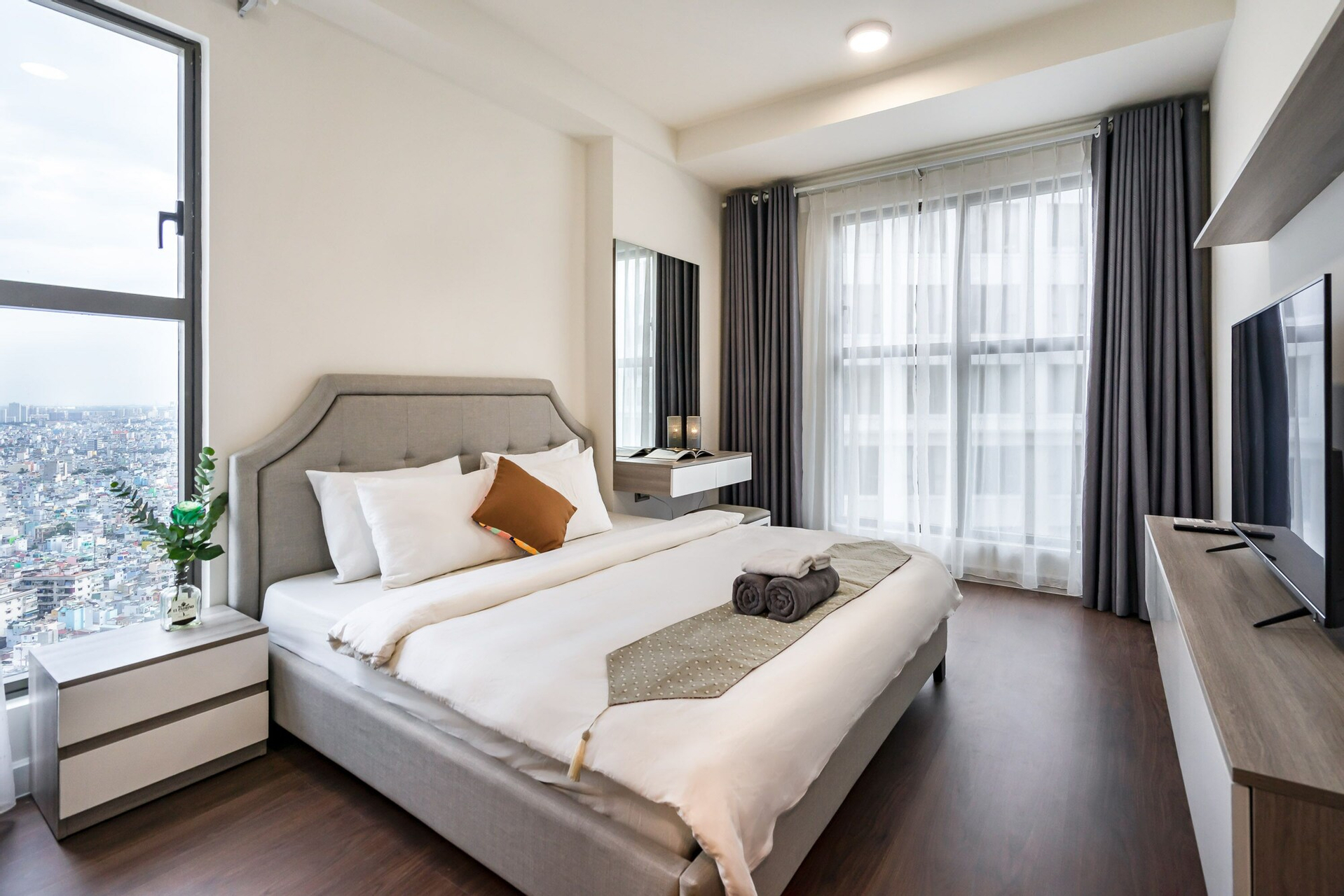 Room 4, NOMADHOME Royal Suite Condotel, Quận 4