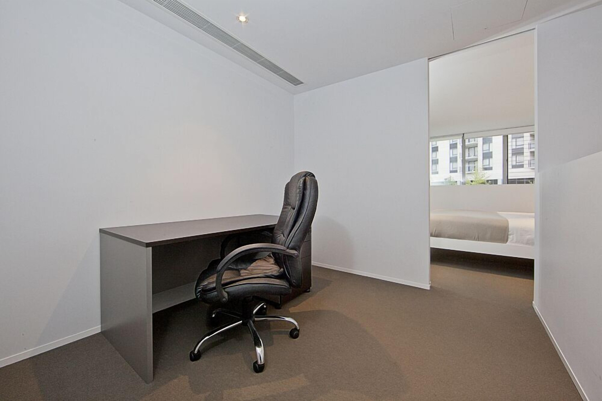 Room 1, Accommodate Canberra - Realm Residences, Barton