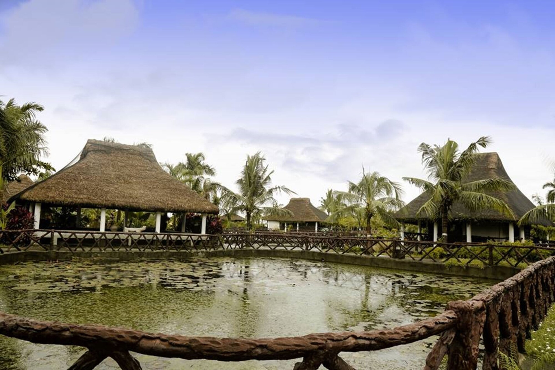 Exterior detail 3, Tierra De Lago, Los Baños