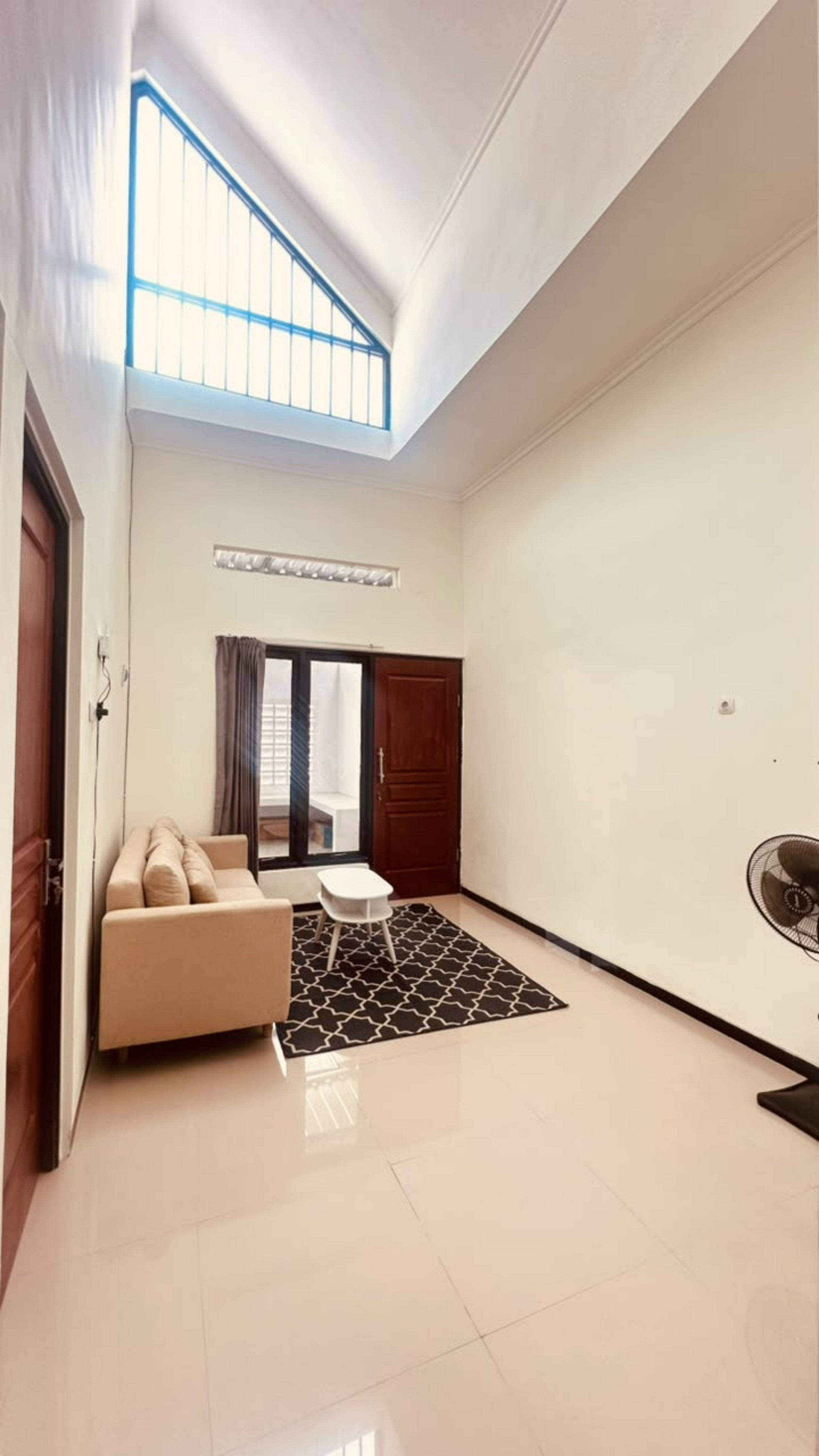 Living Room, UM’s Villa & Homestay Malang Batu, Malang