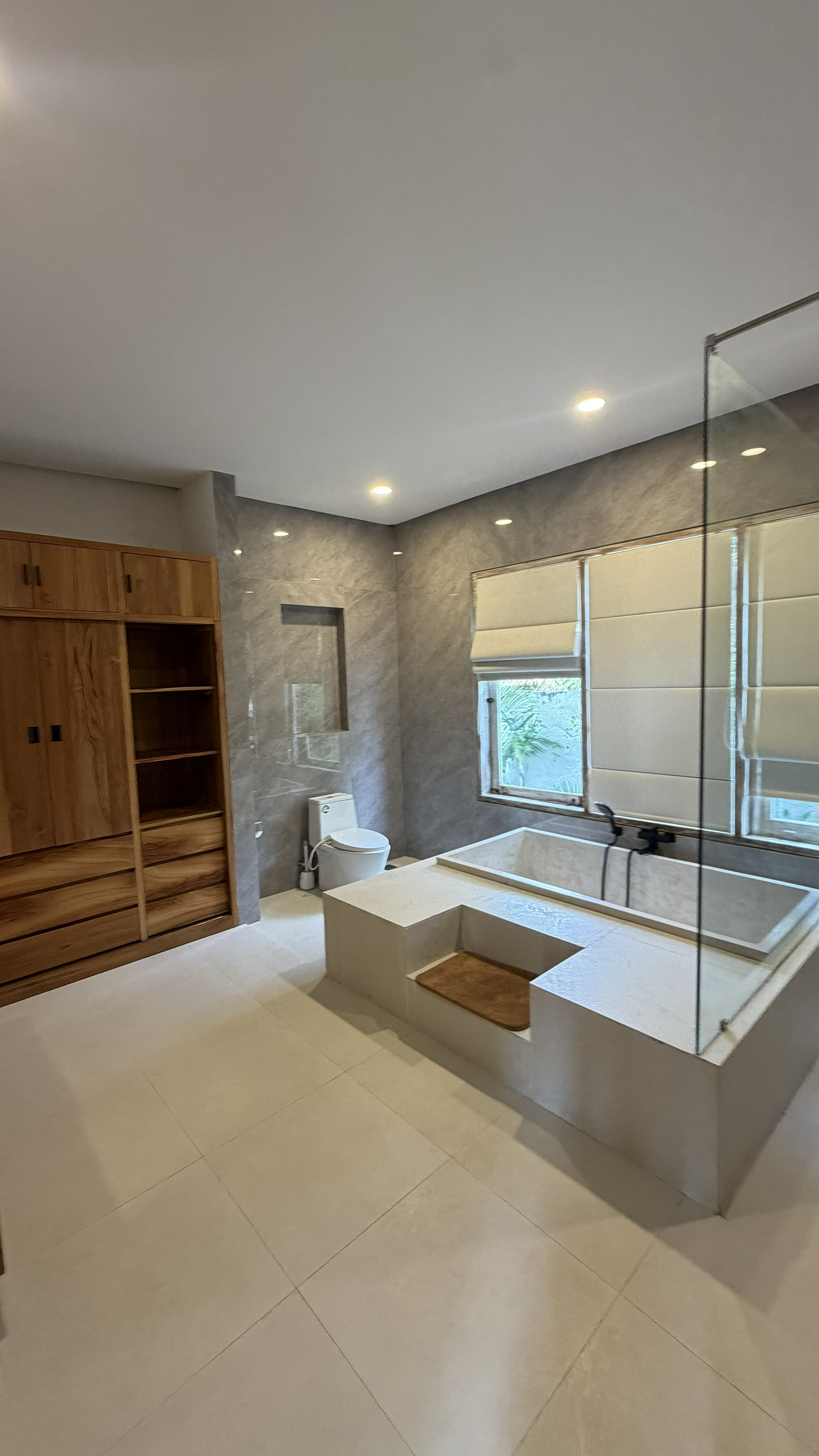 Bathroom 5, Villa Kailash Ubud, Gianyar