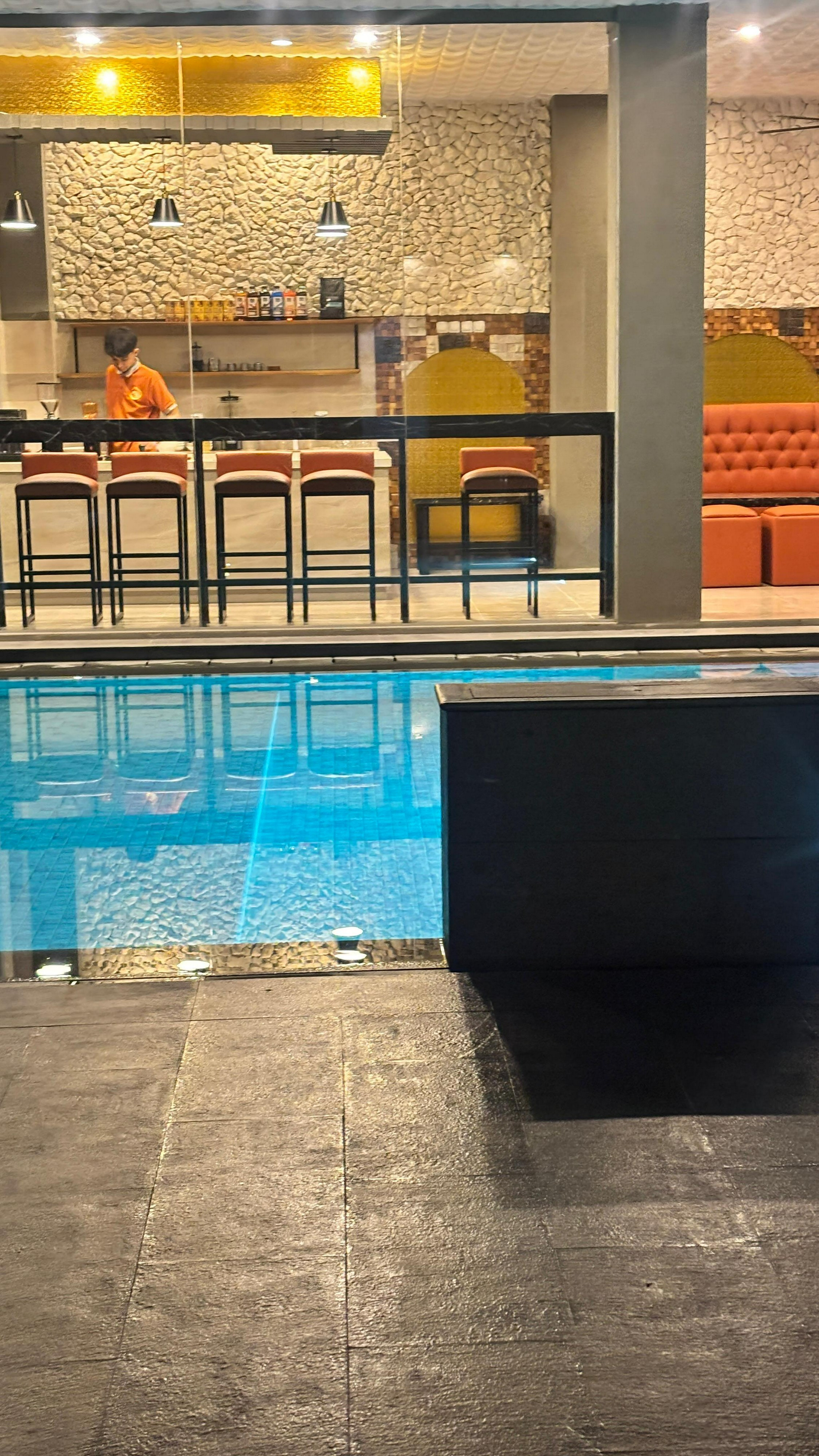 Swimming Pool 4, Full Moon Inn Bekasi, Bekasi