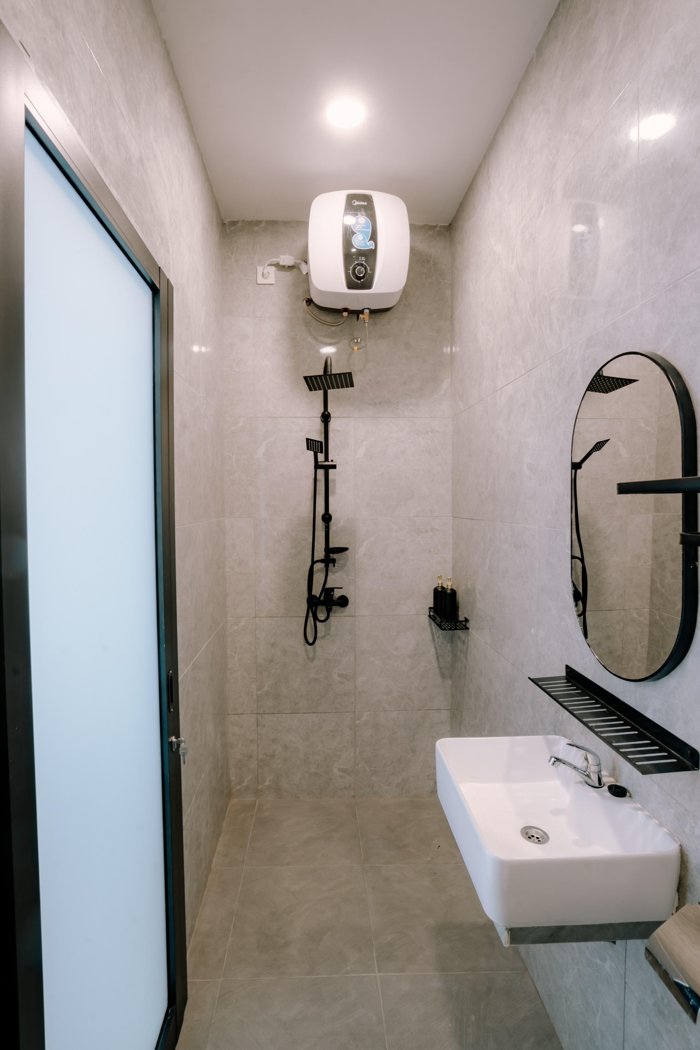 Bathroom 3, Villa Rooz, Sleman