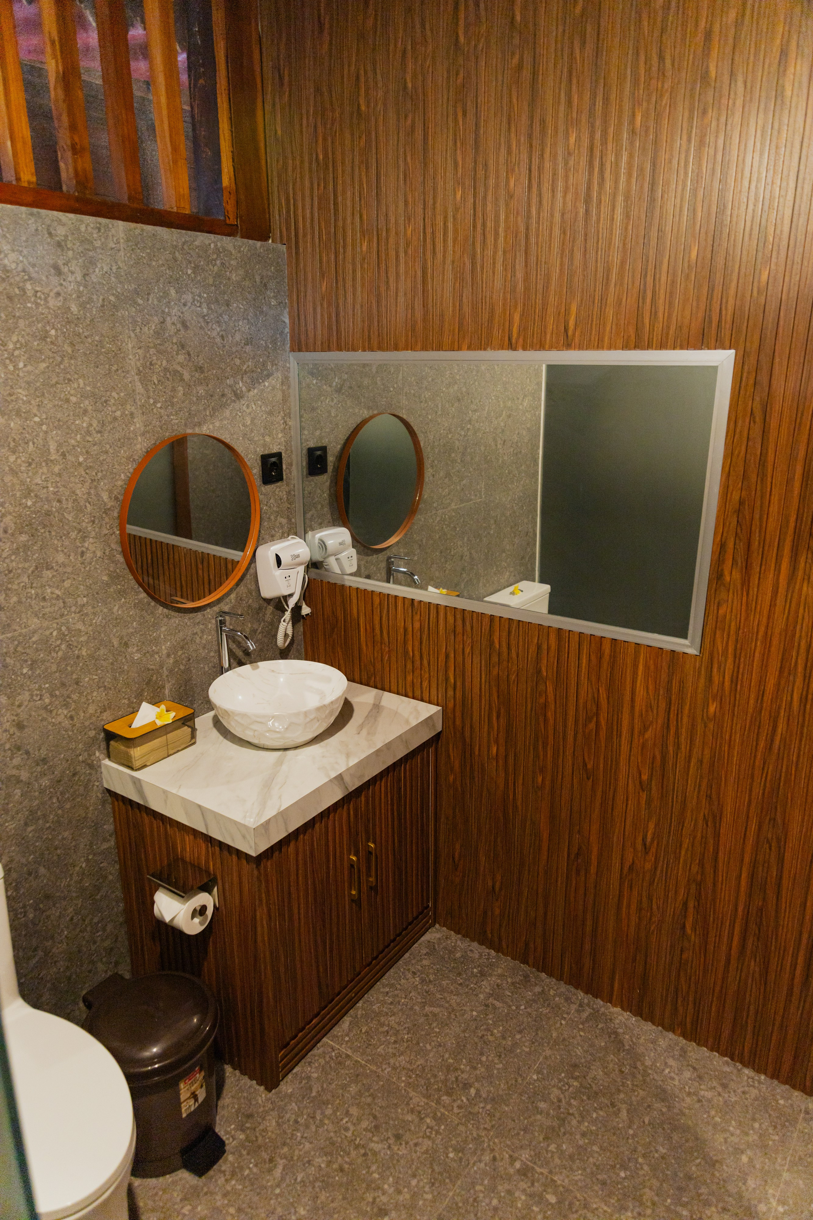 Bathroom 5, Anugraha Triloka, Badung