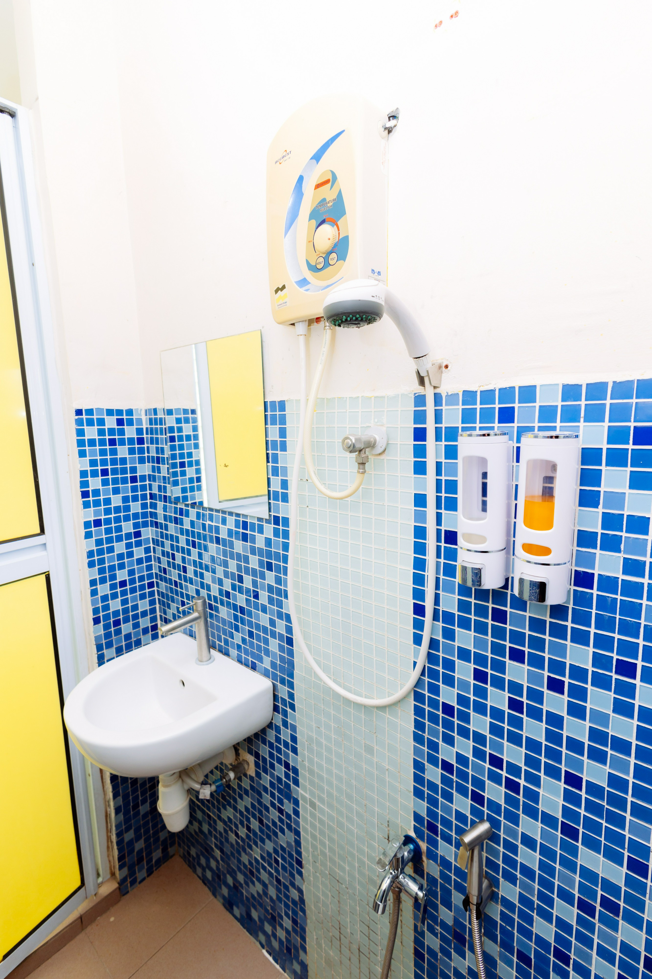 Bathroom 3, Rovers Hotel Shah Alam, Shah Alam